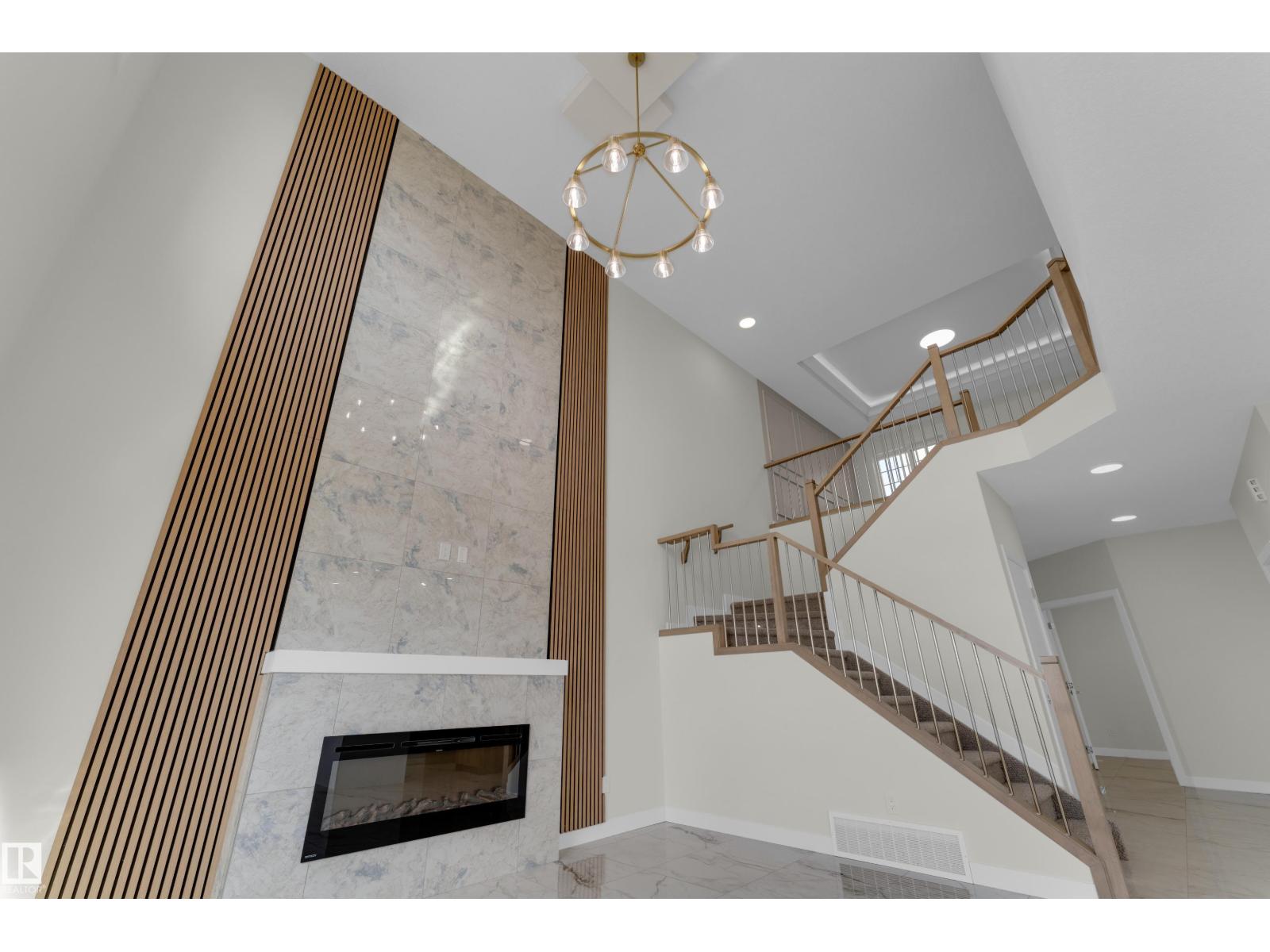 3814 39 St Property Photo 14