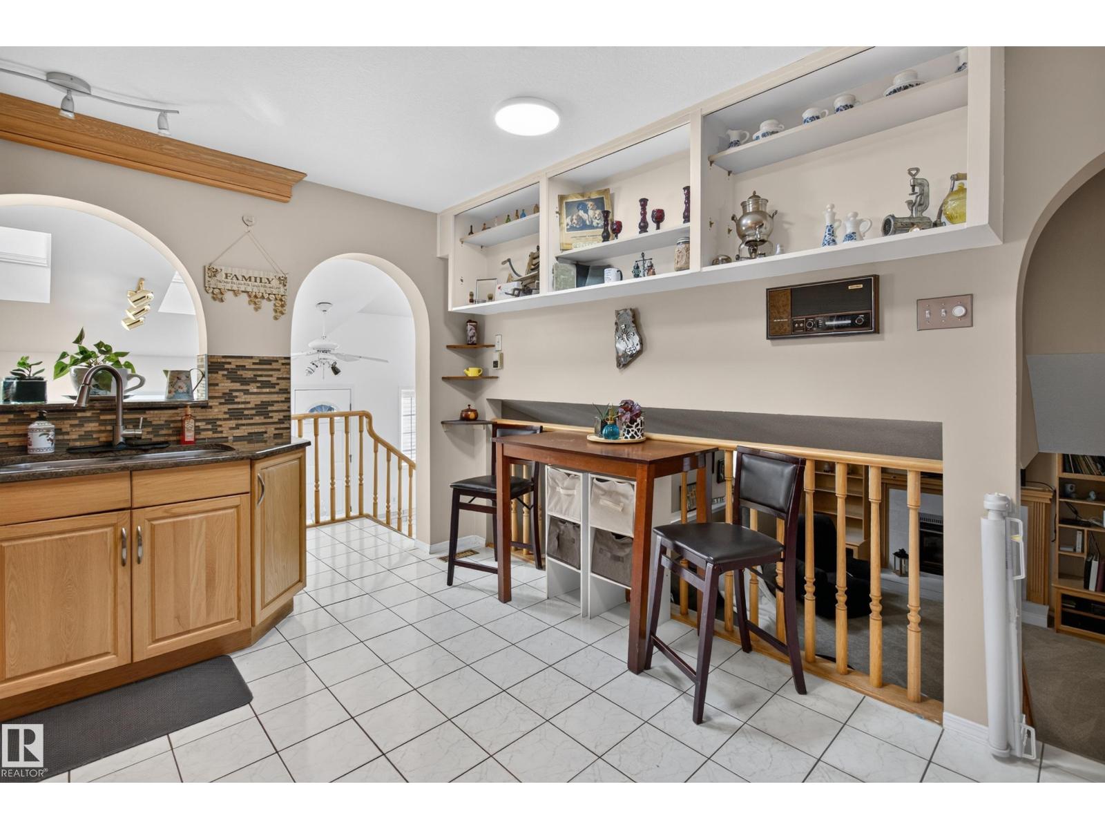 2812 35 St Nw Property Photo 15
