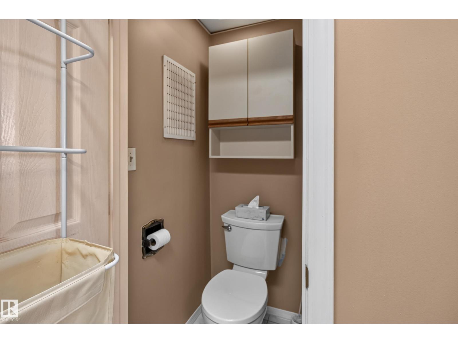 2812 35 St Nw Property Photo 34