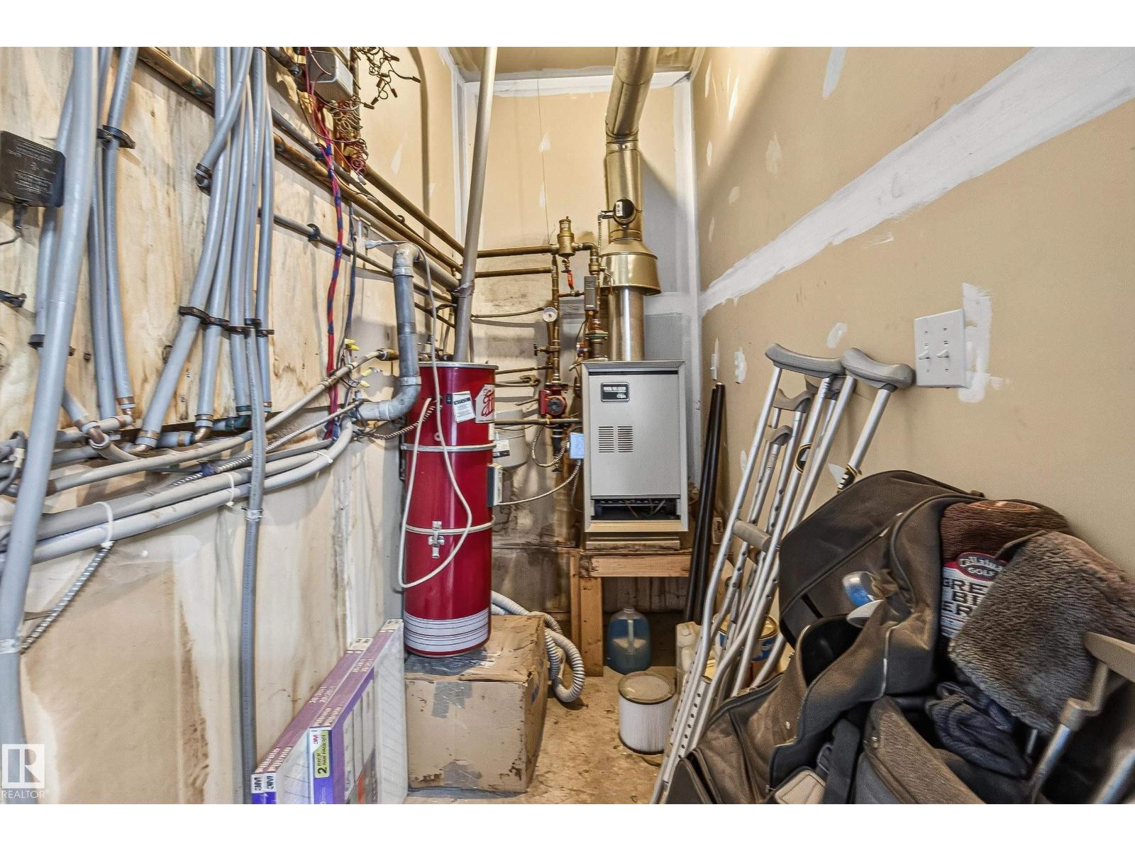 2812 35 St Nw Property Photo 48