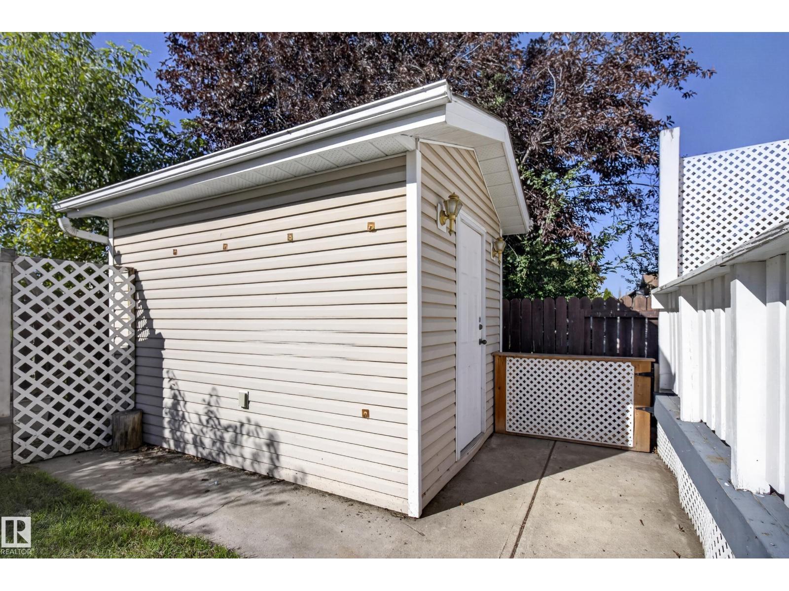 2812 35 St Nw Property Photo 55
