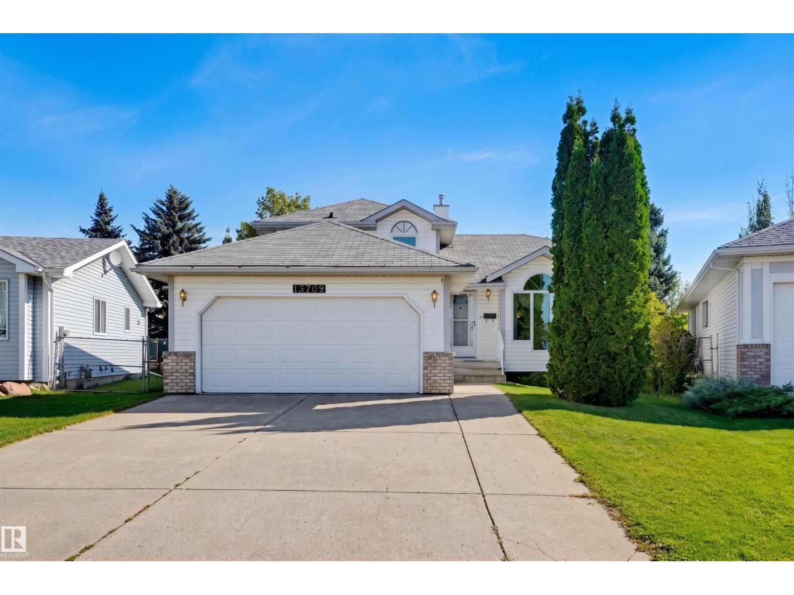 13709 131 Av Nw Property Photo 1