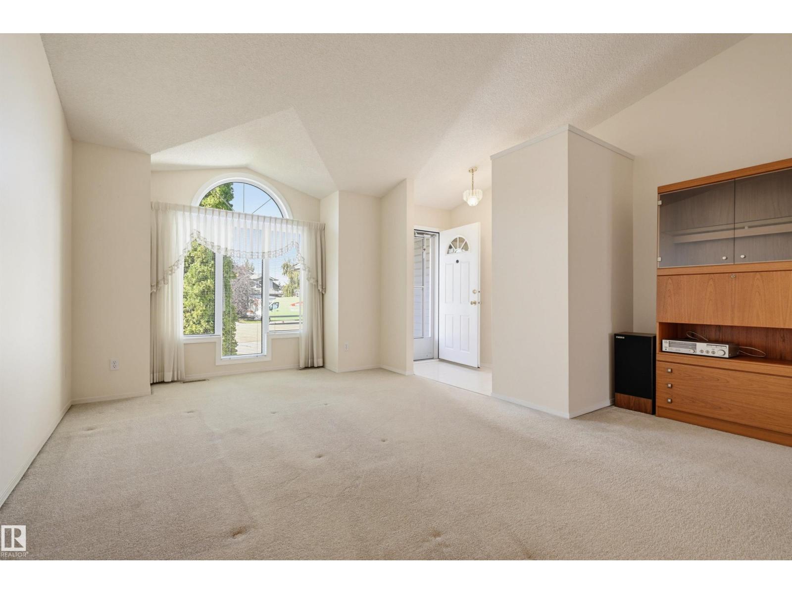 13709 131 Av Nw Property Photo 6