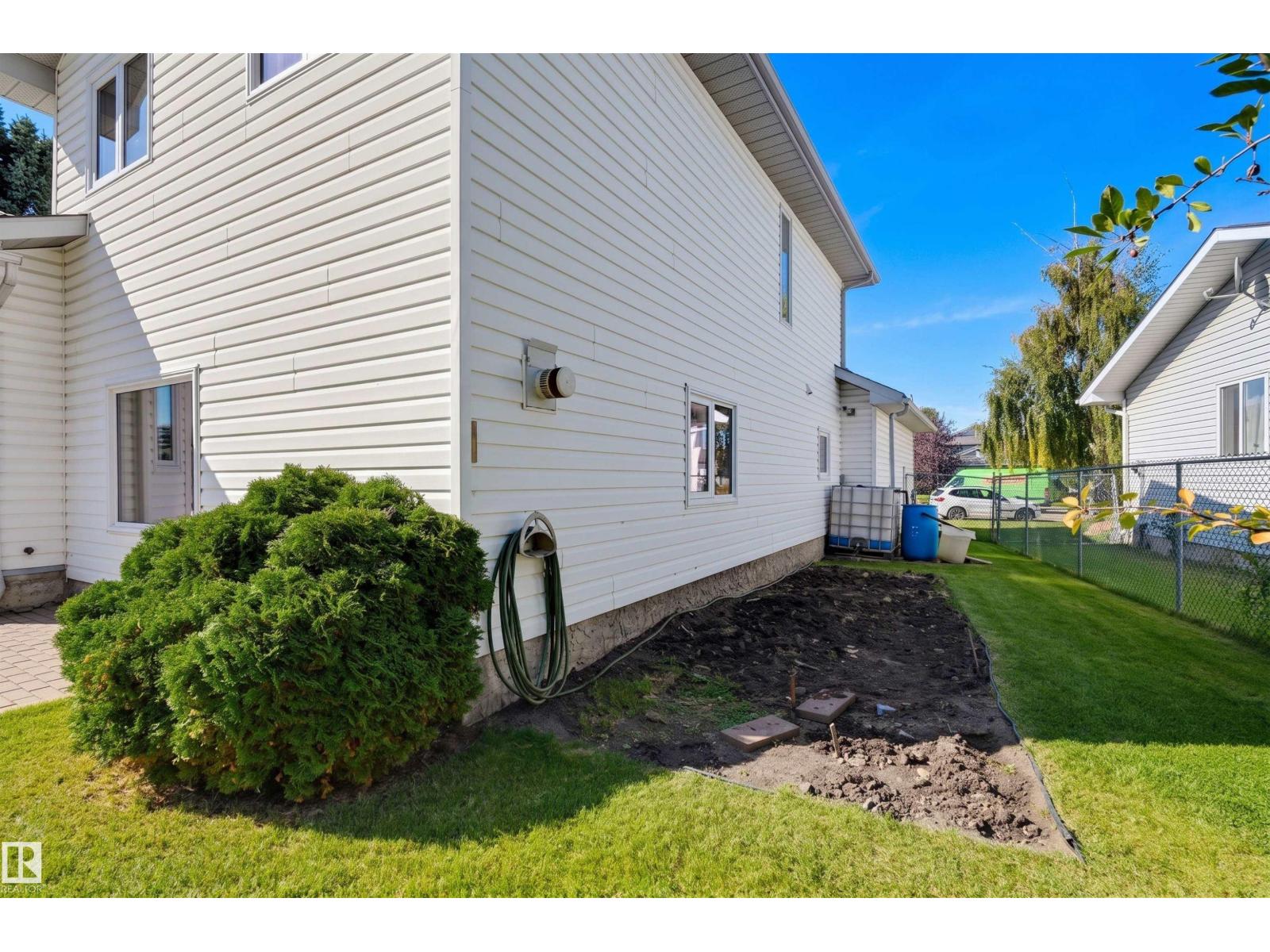 13709 131 Av Nw Property Photo 48