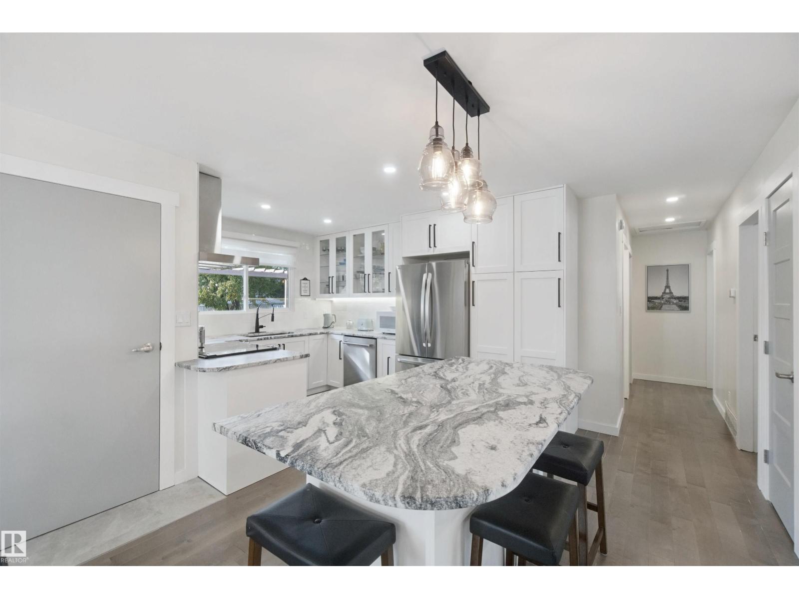 3508 106a St Nw Property Photo 13