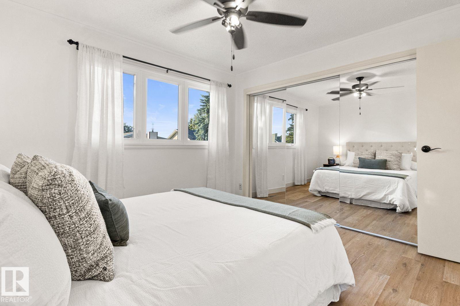 5208 10 Av Nw Property Photo 31