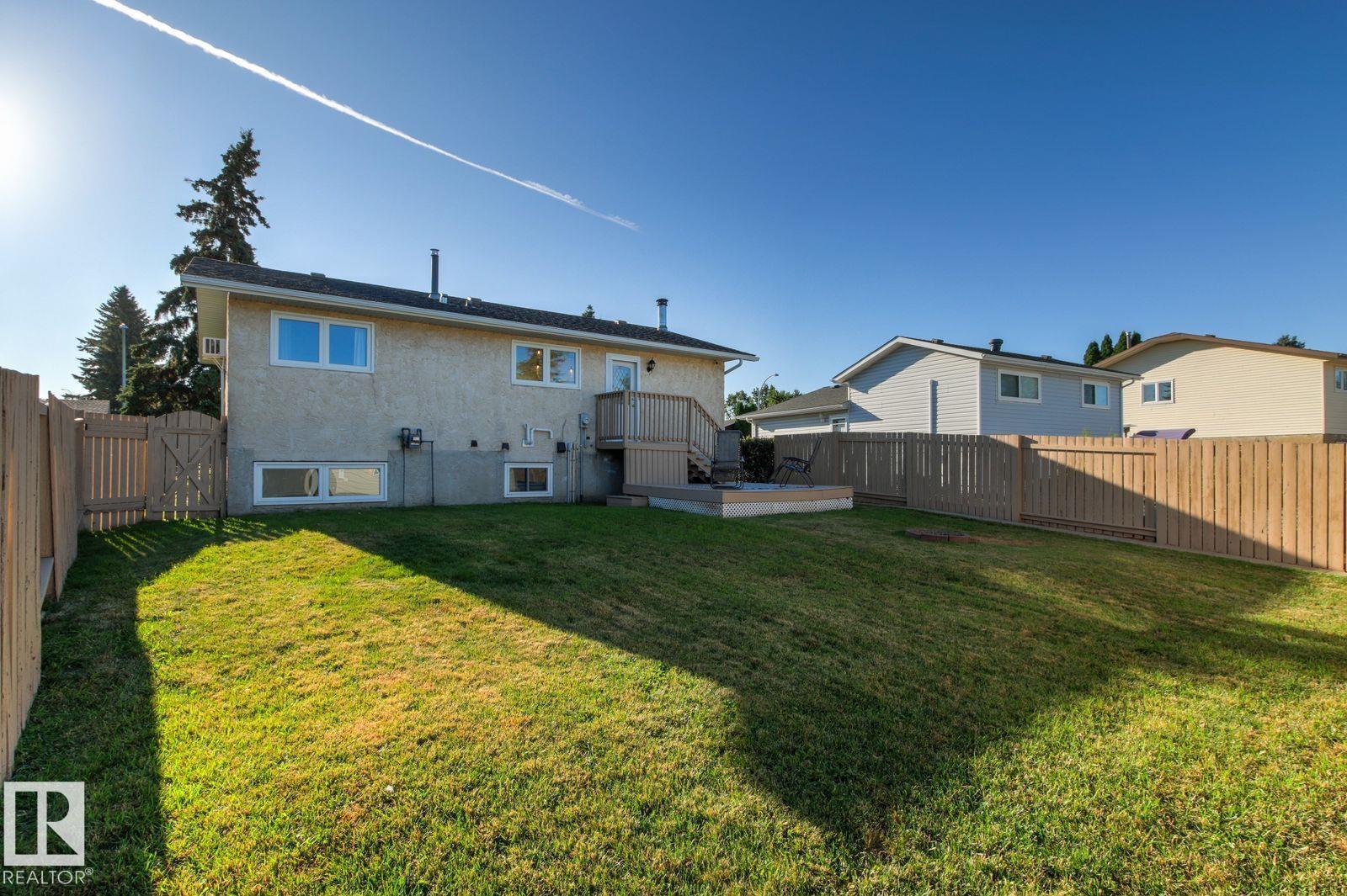 5208 10 Av Nw Property Photo 57