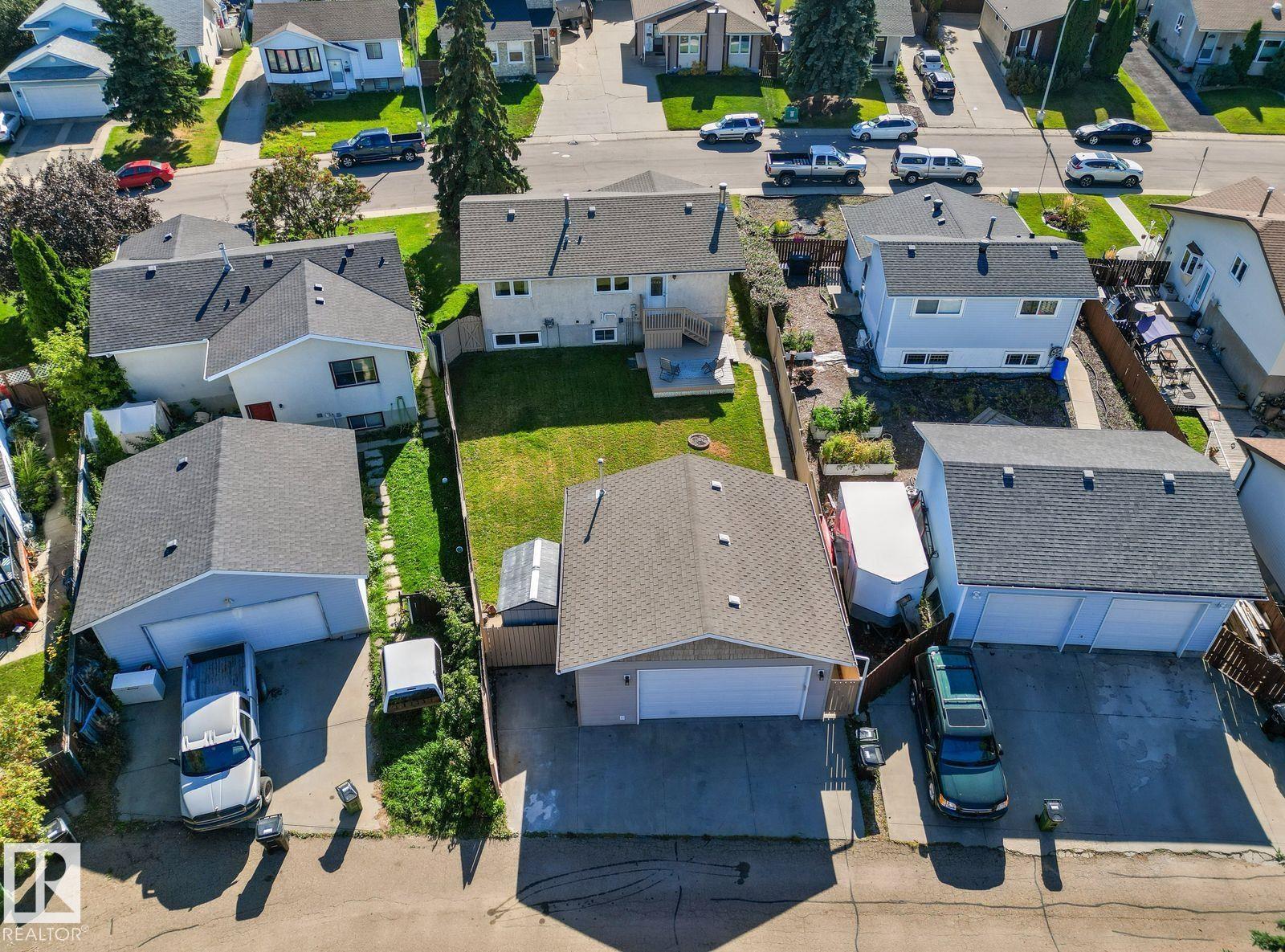 5208 10 Av Nw Property Photo 61