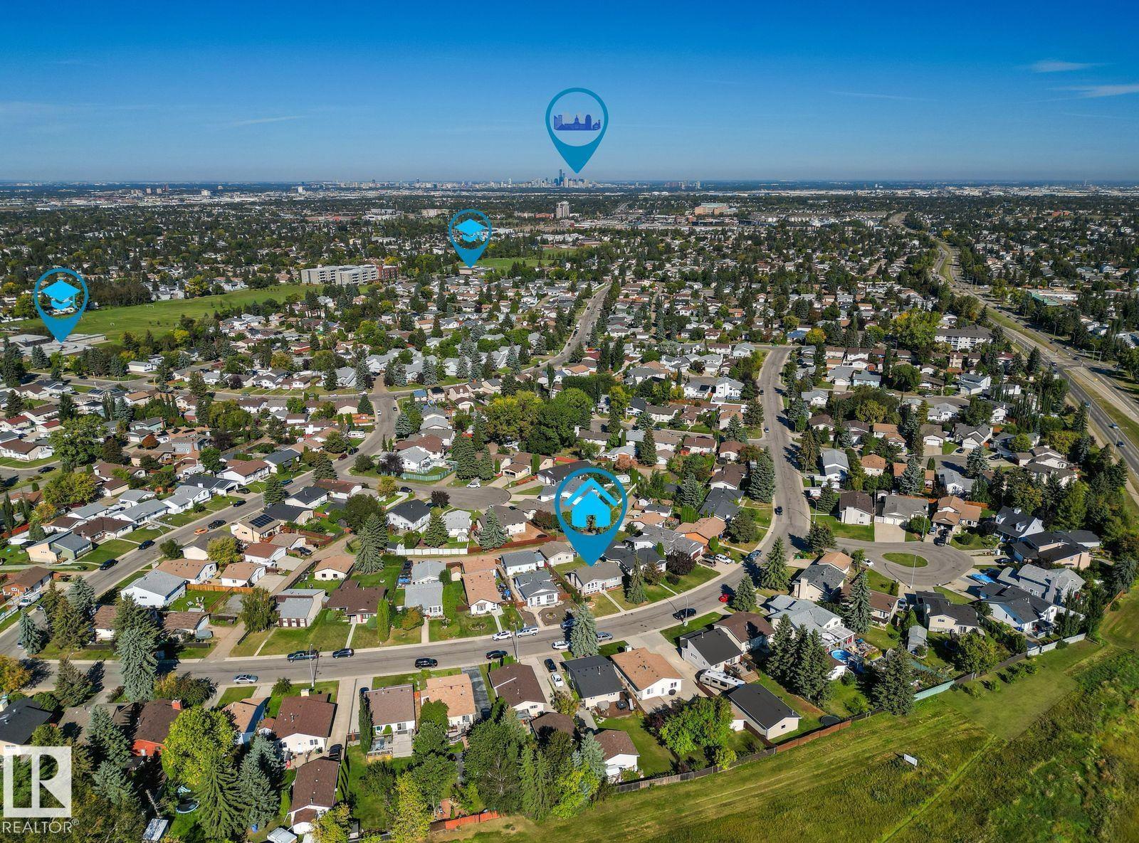 5208 10 Av Nw Property Photo 64