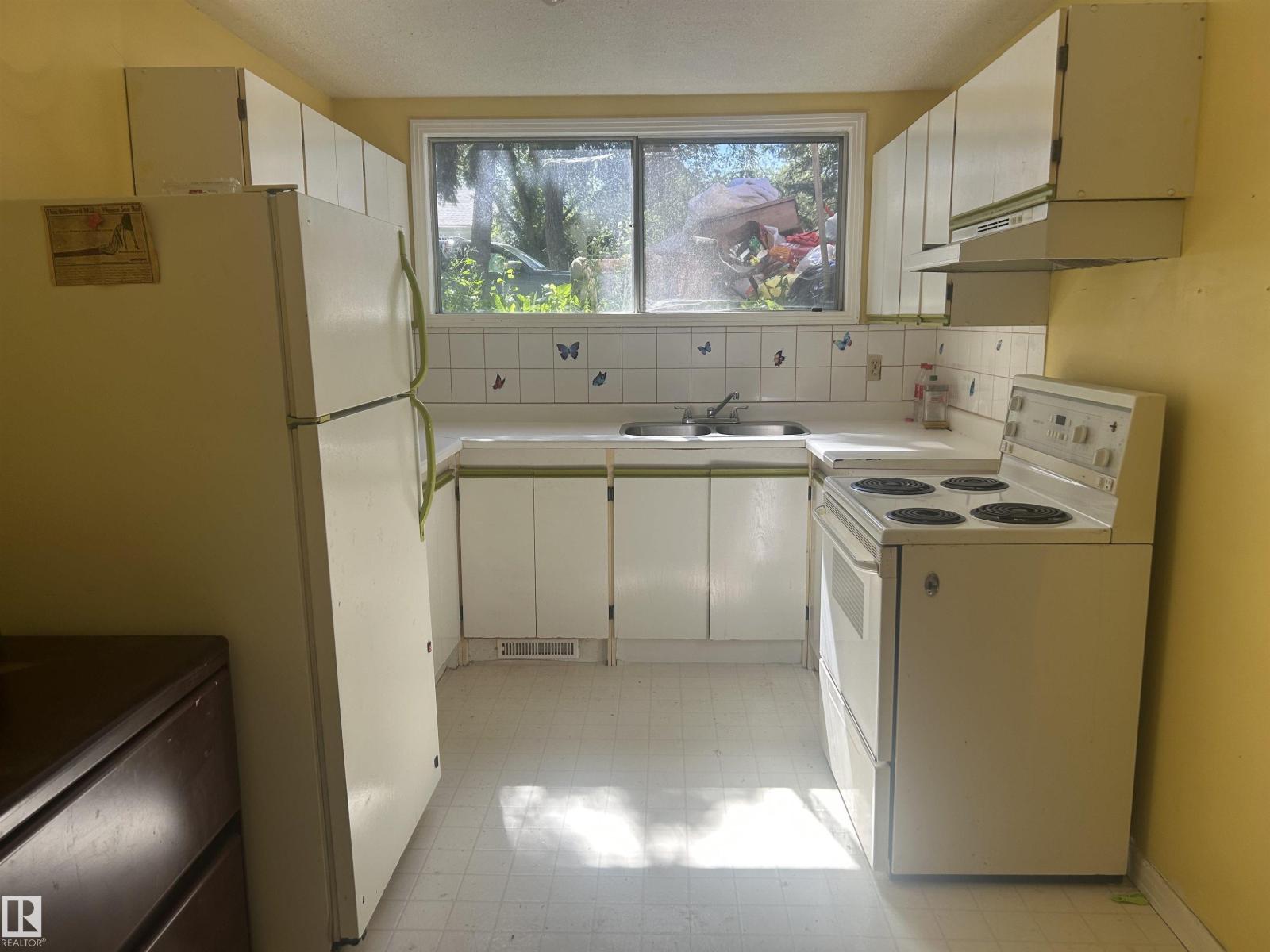 10450 69 Av Nw Property Photo 20