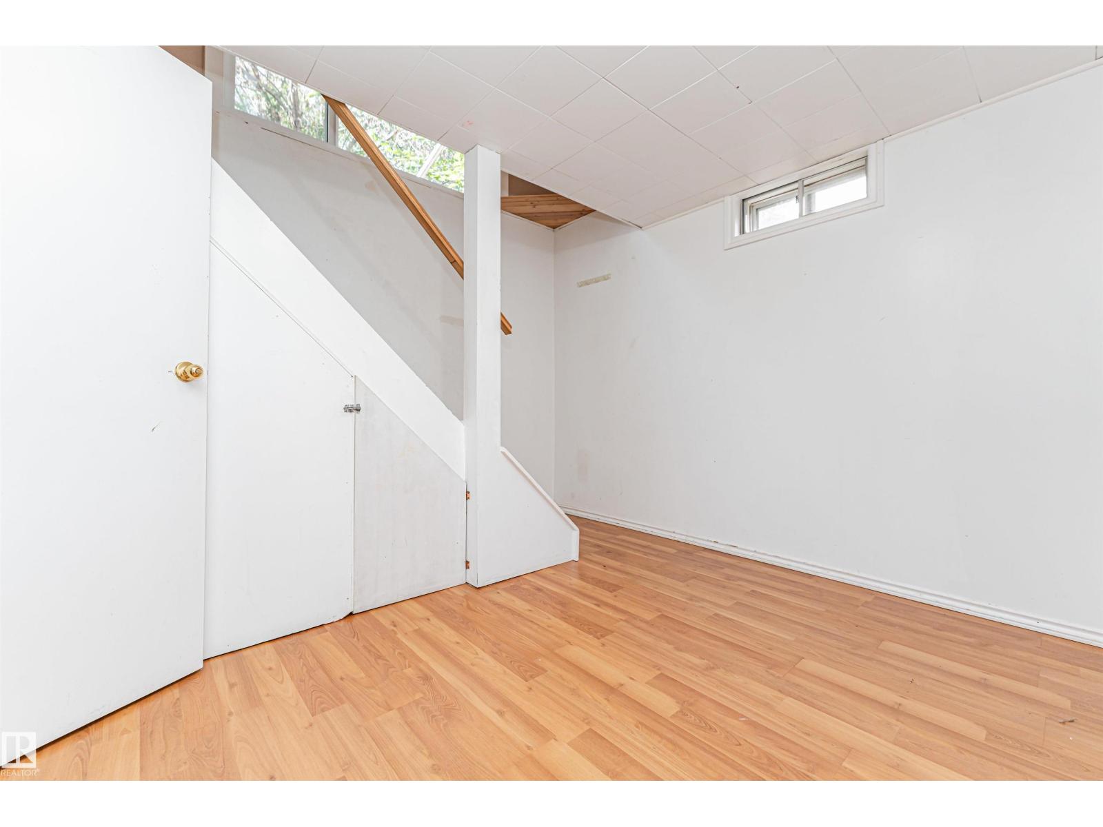 8610 157 St Nw Property Photo 18