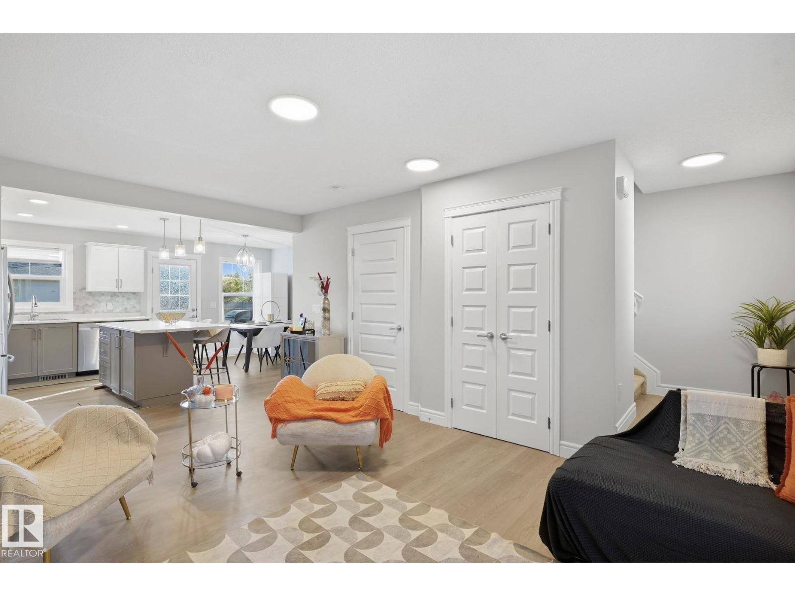 #52 16335 84 St Nw Property Photo 9