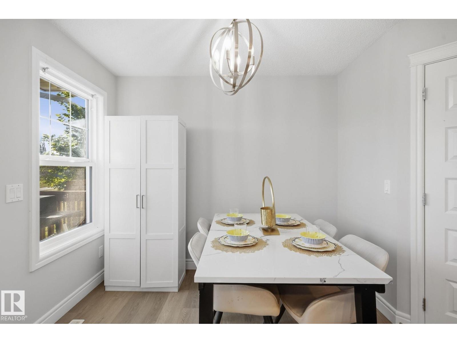 #52 16335 84 St Nw Property Photo 16