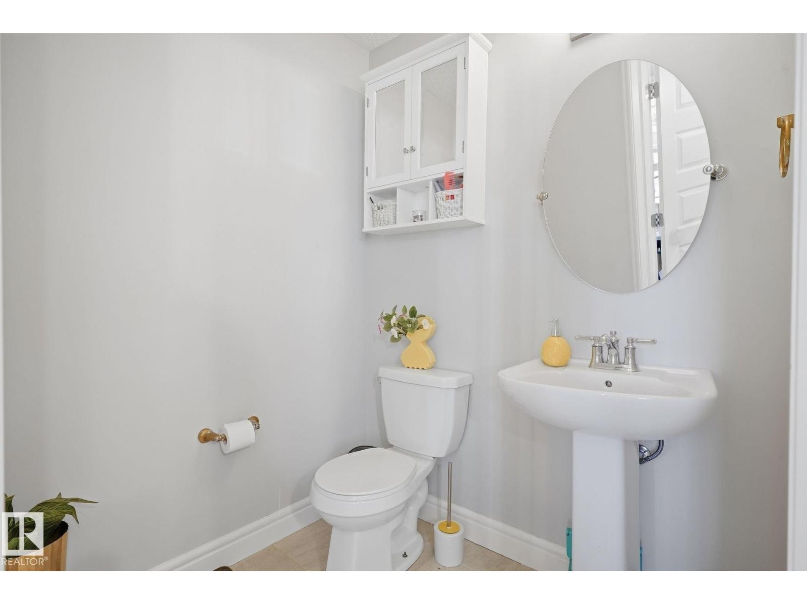 #52 16335 84 St Nw Property Photo 17