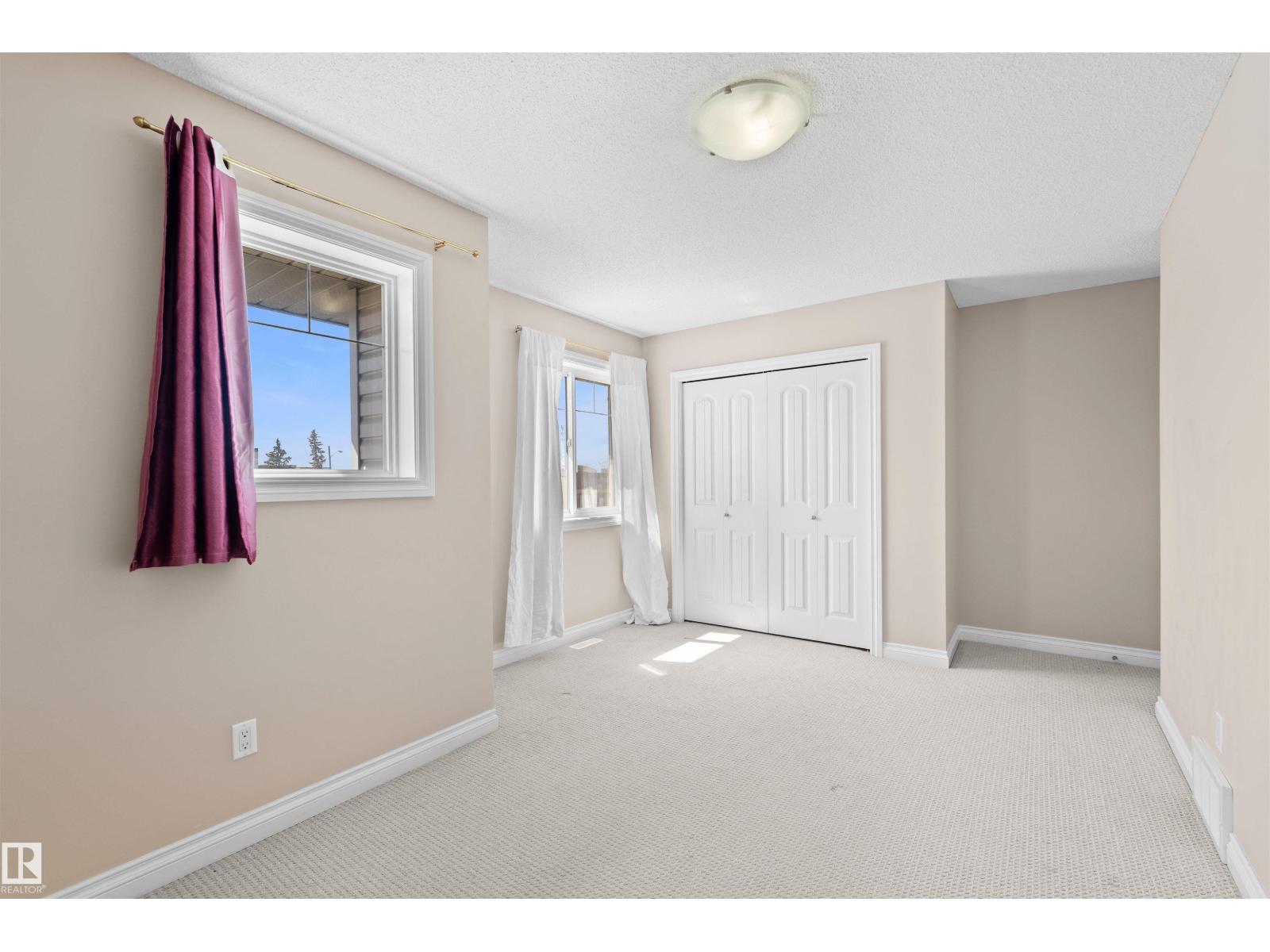 15504 102 Av Nw Property Photo 13