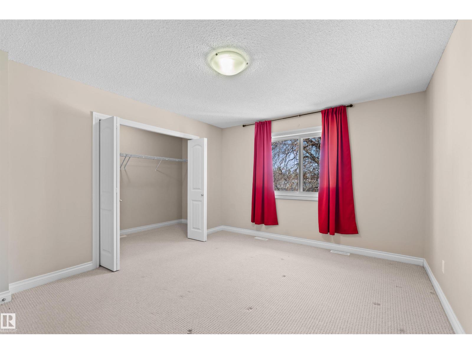 15504 102 Av Nw Property Photo 16