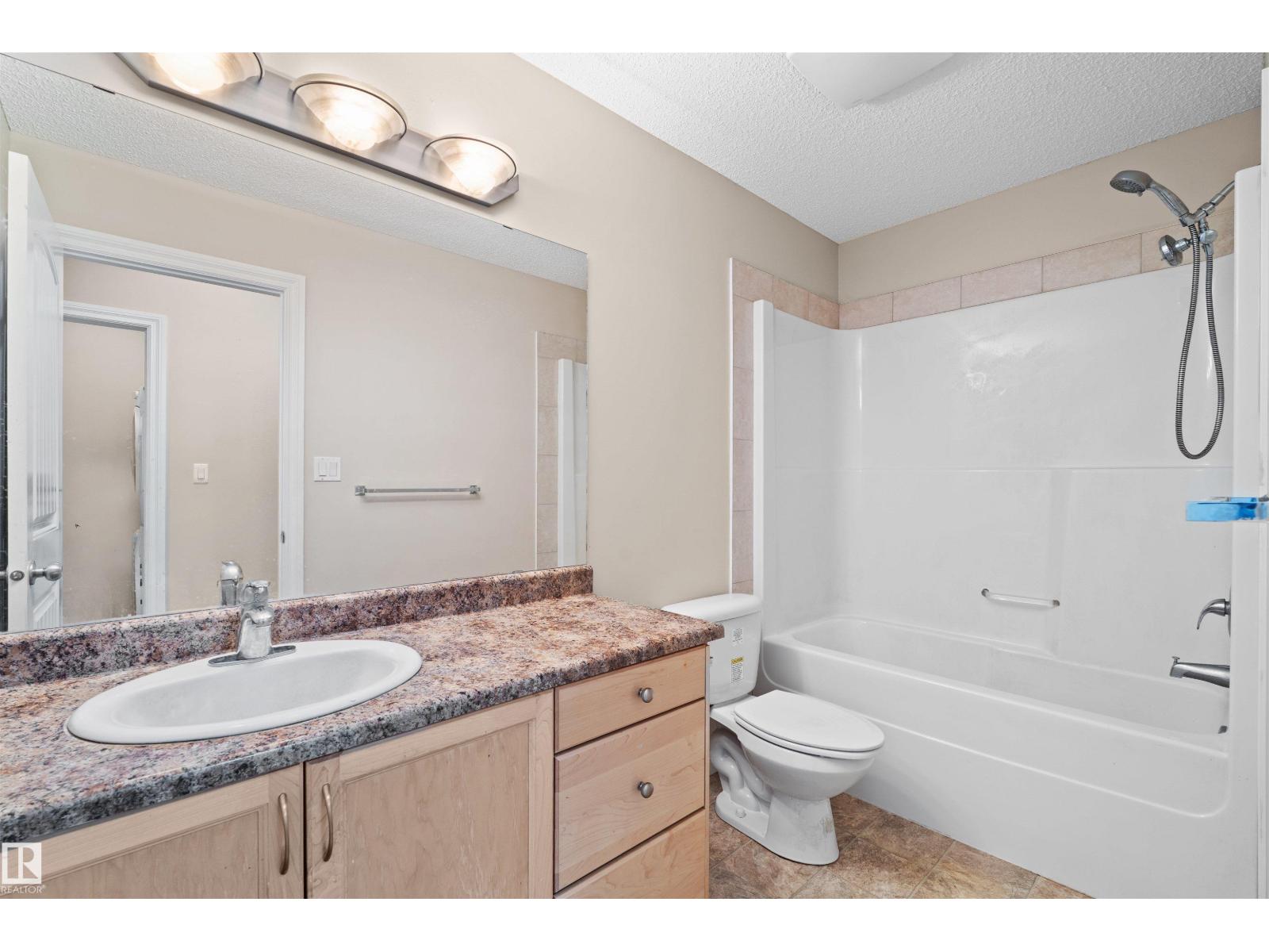 15504 102 Av Nw Property Photo 22