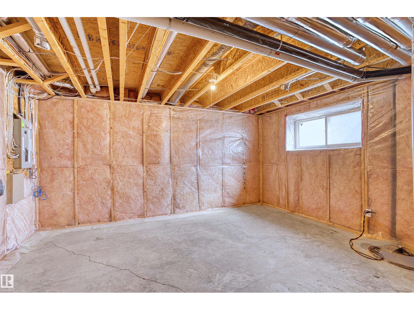 15504 102 Av Nw Property Photo 26