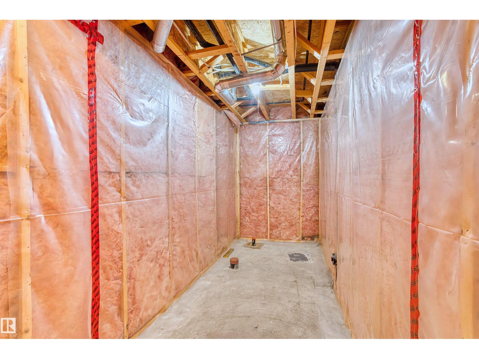 15504 102 Av Nw Property Photo 28
