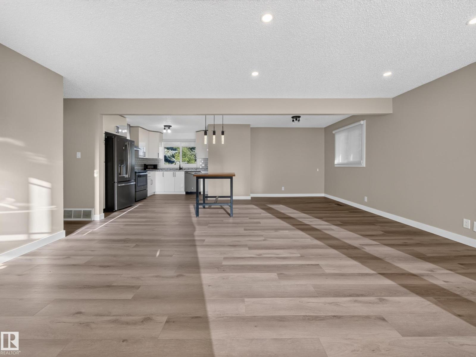 34 Penguin Cr Property Photo 8