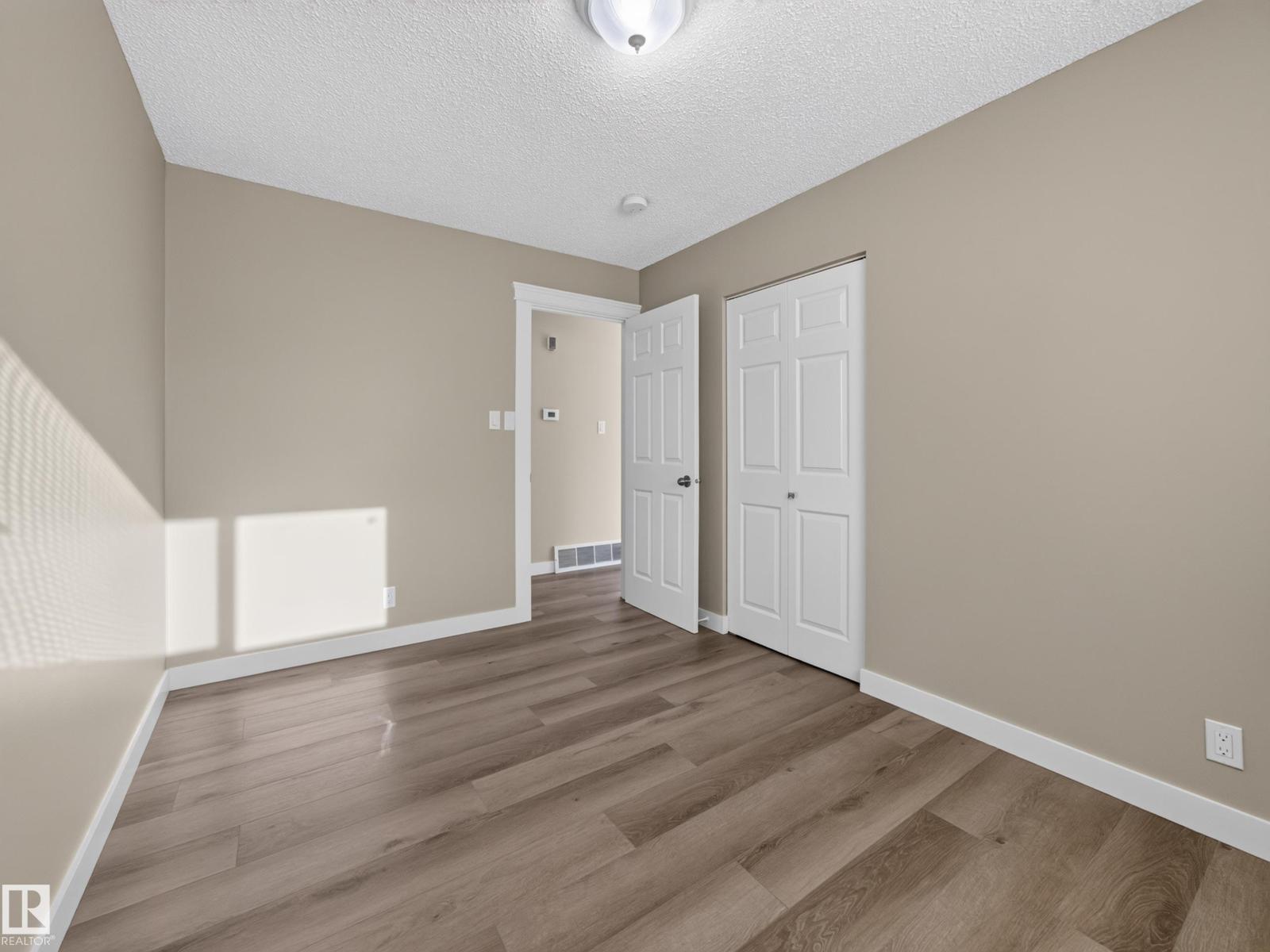 34 Penguin Cr Property Photo 19