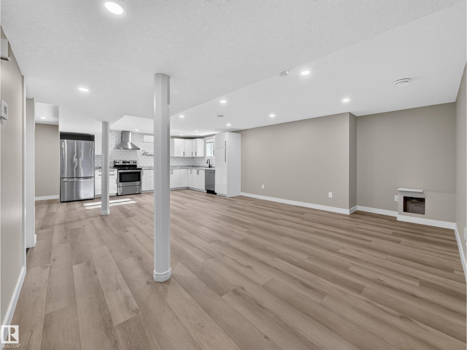 34 Penguin Cr Property Photo 42