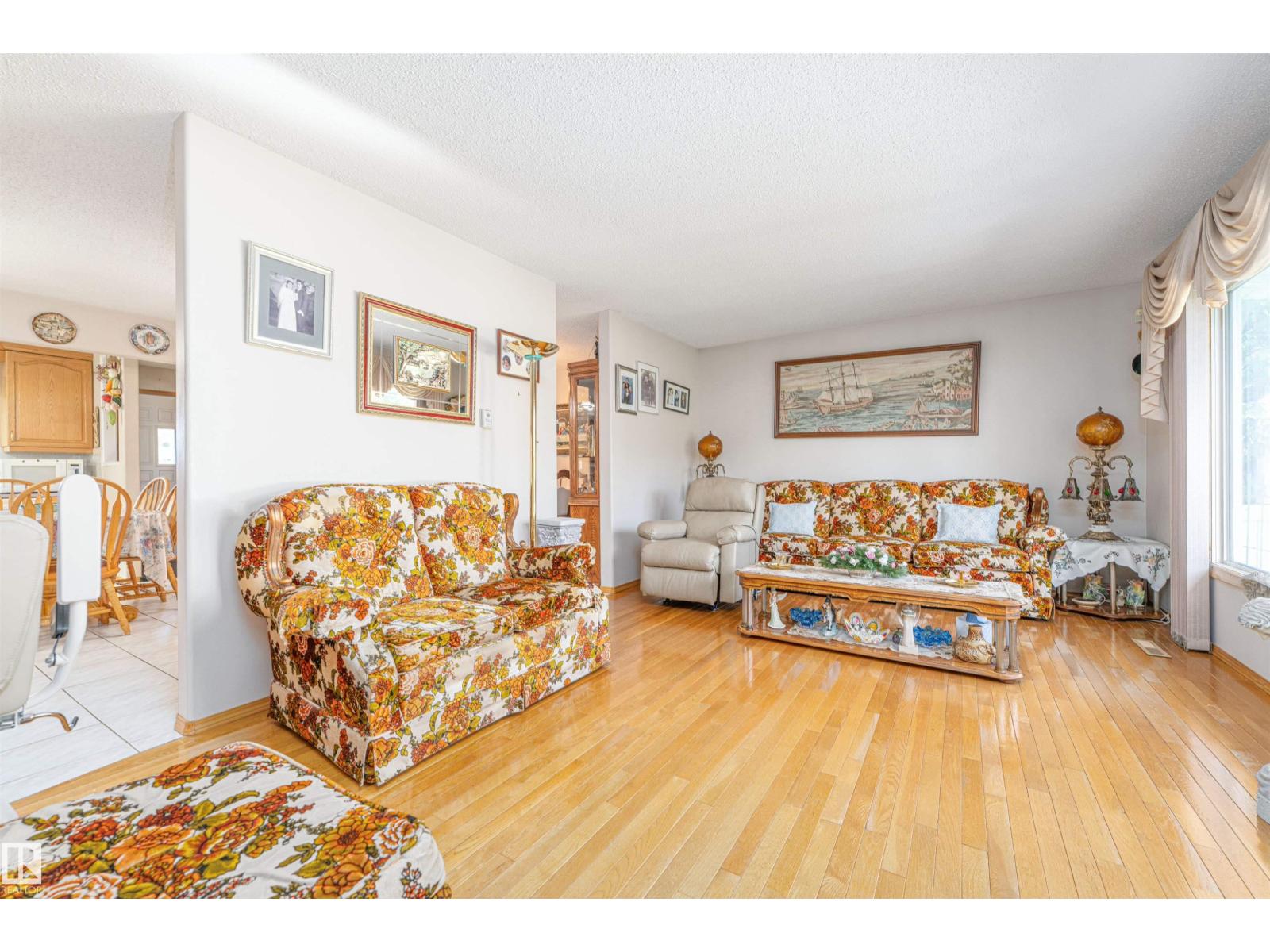 13112 83 St Nw Property Photo 5