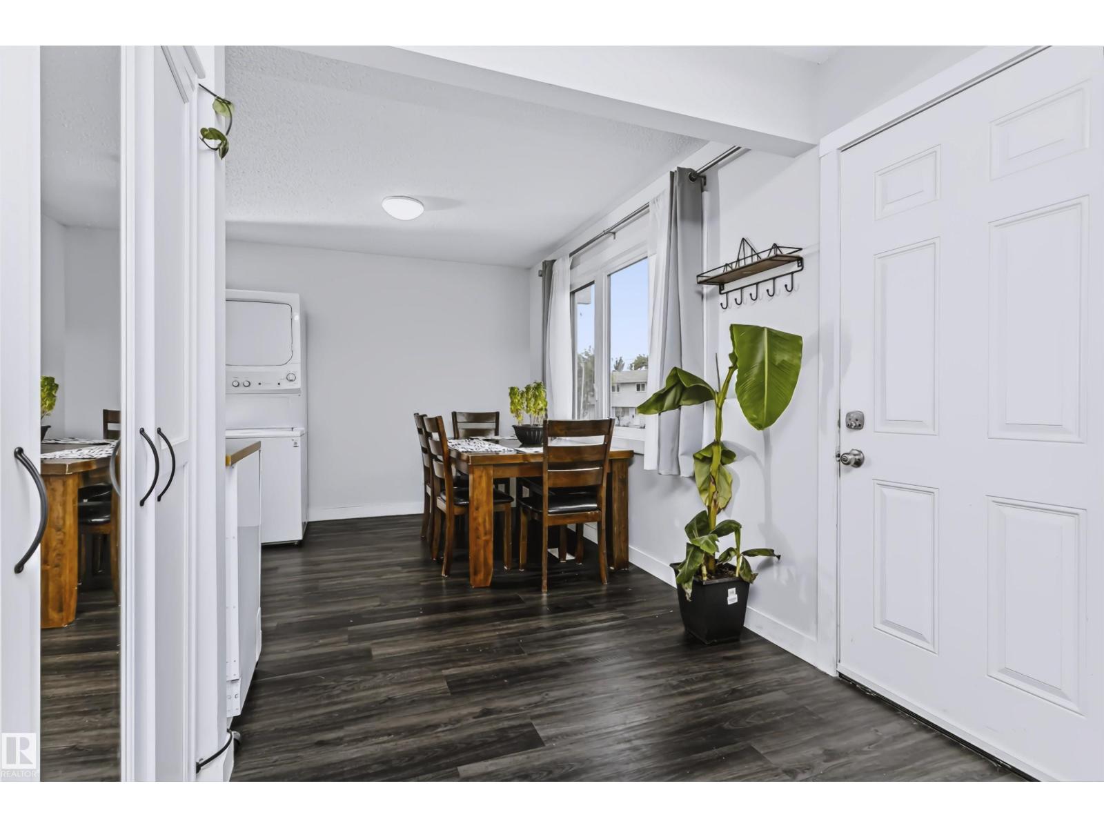11624 152 Av Nw Property Photo 3