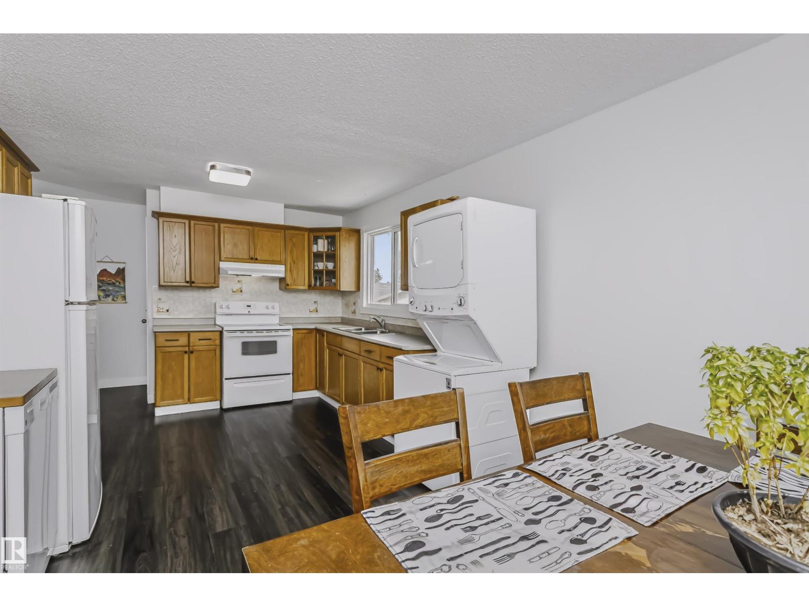 11624 152 Av Nw Property Photo 14