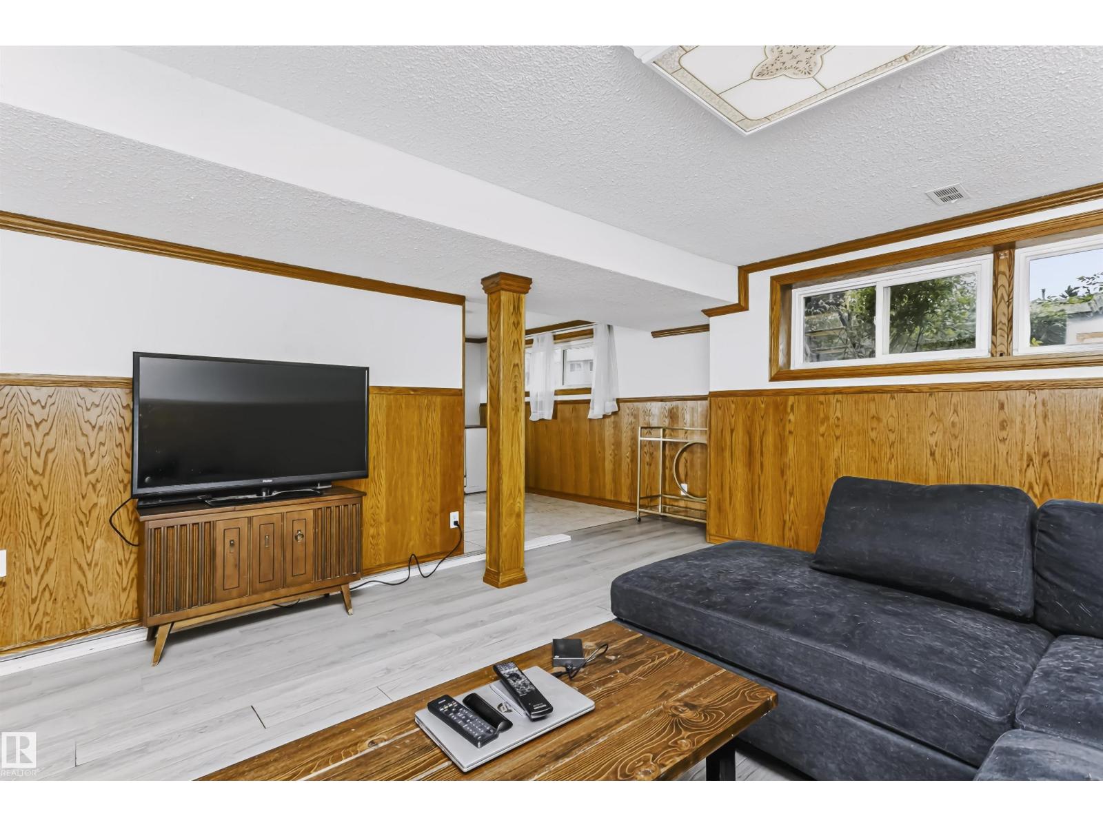 11624 152 Av Nw Property Photo 31
