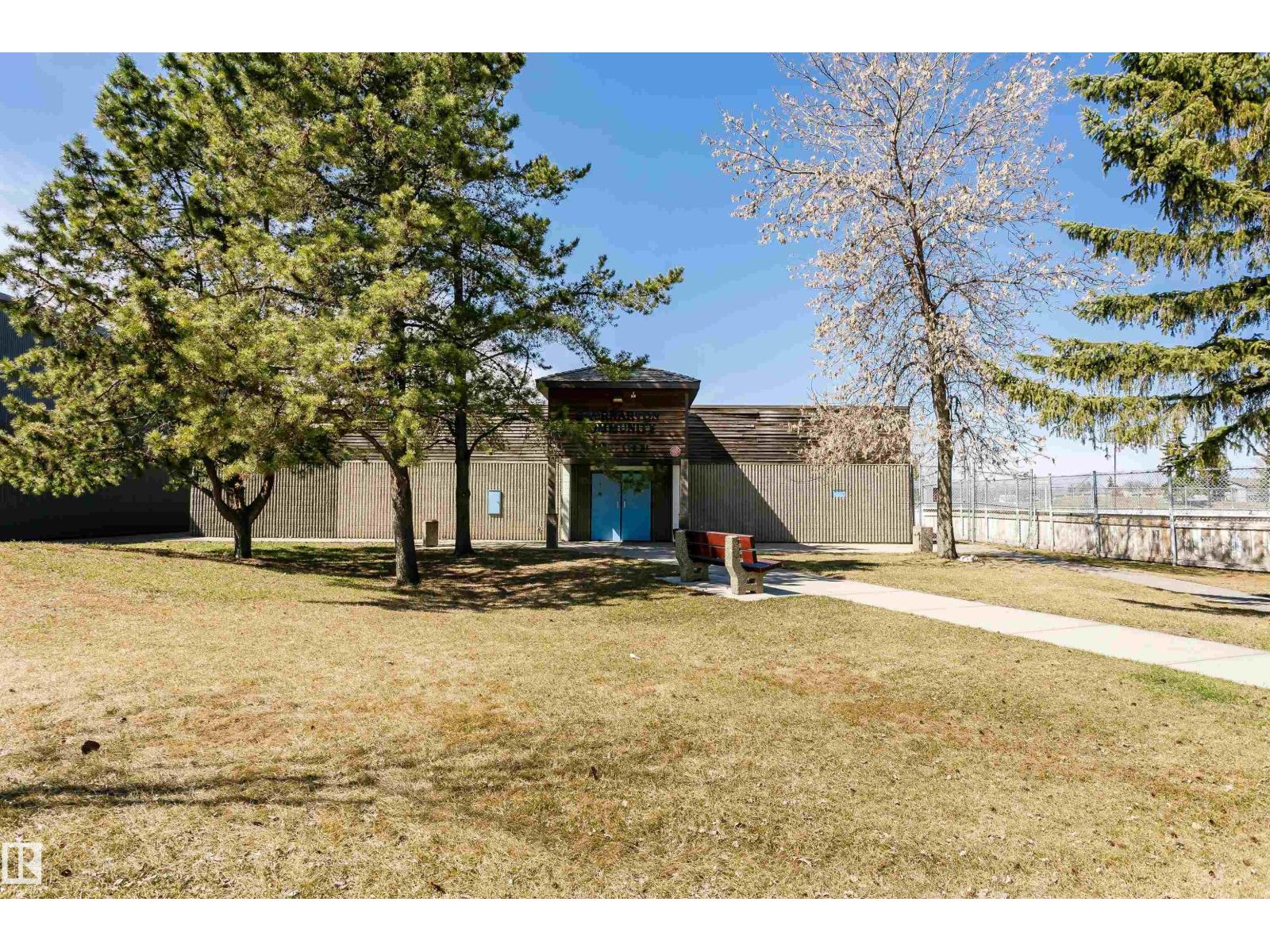 11624 152 Av Nw Property Photo 64