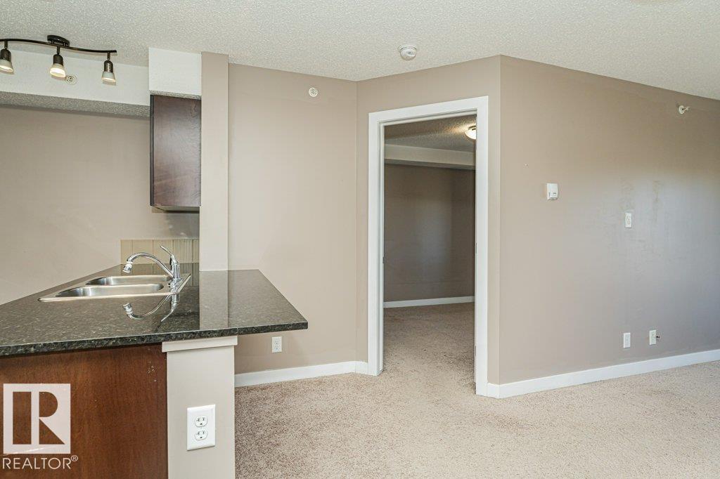 #405 11804 22 Av Sw Property Photo 17