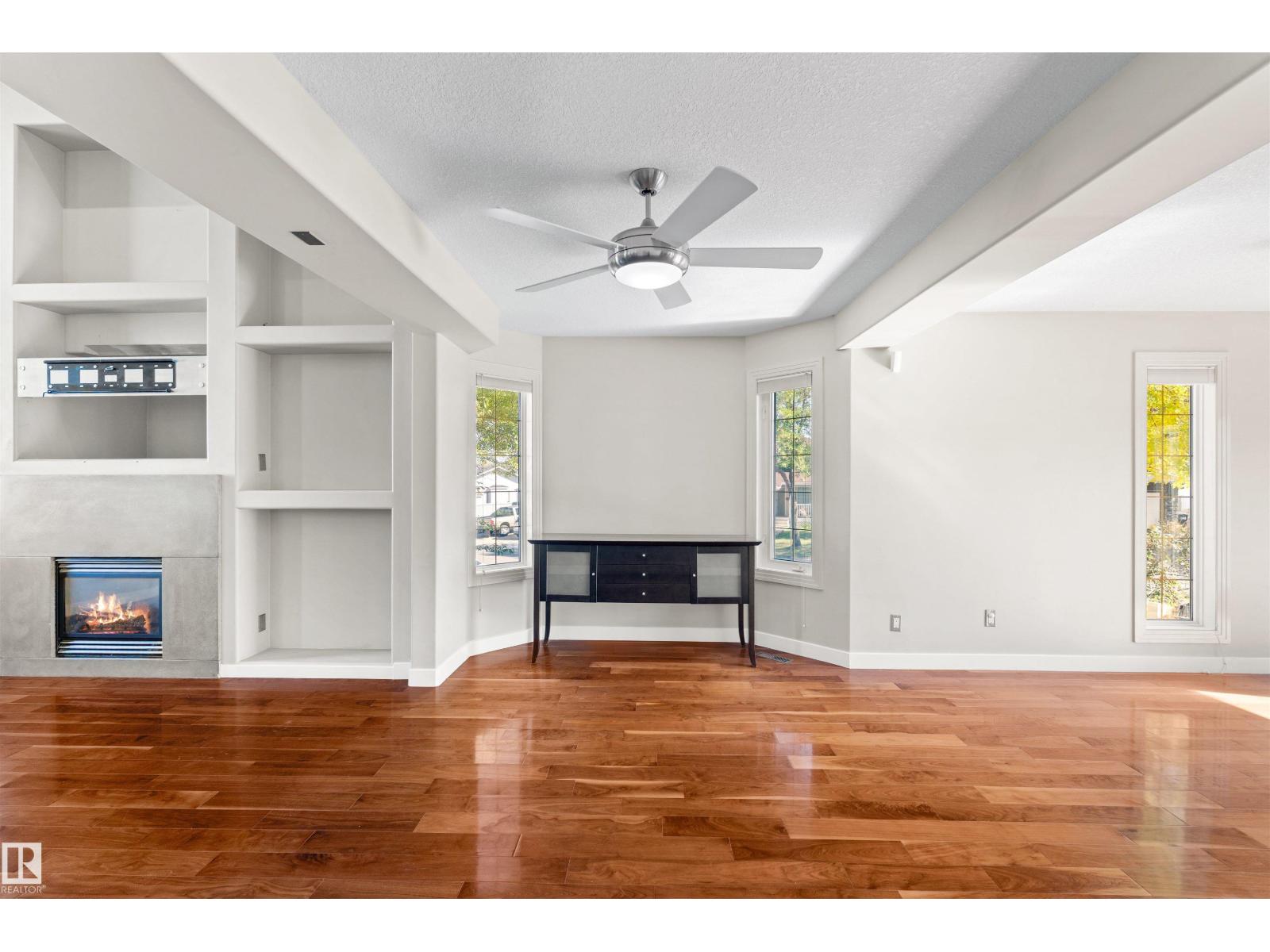 446 Ormsby Rd Nw Property Photo 4