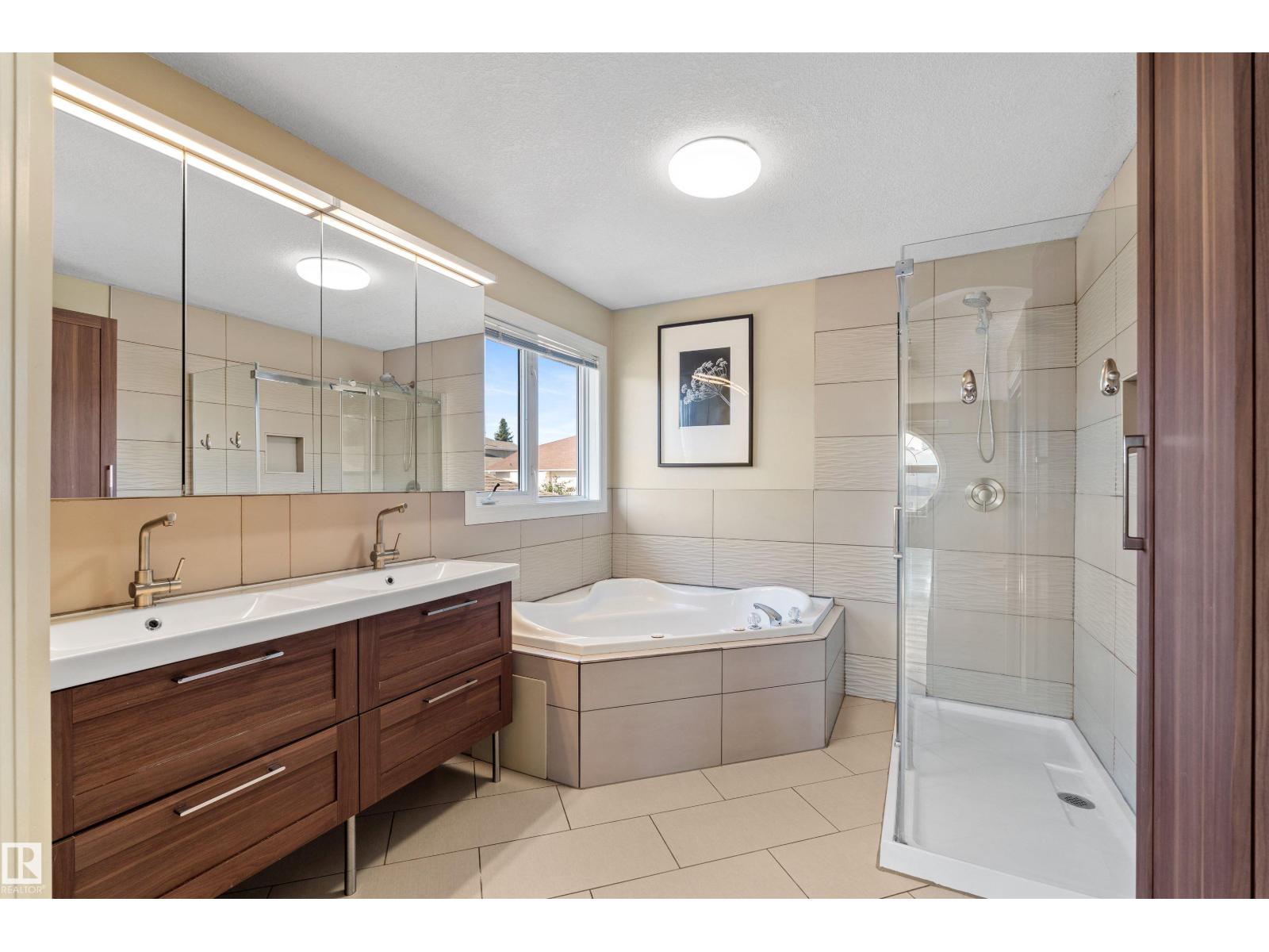 446 Ormsby Rd Nw Property Photo 19
