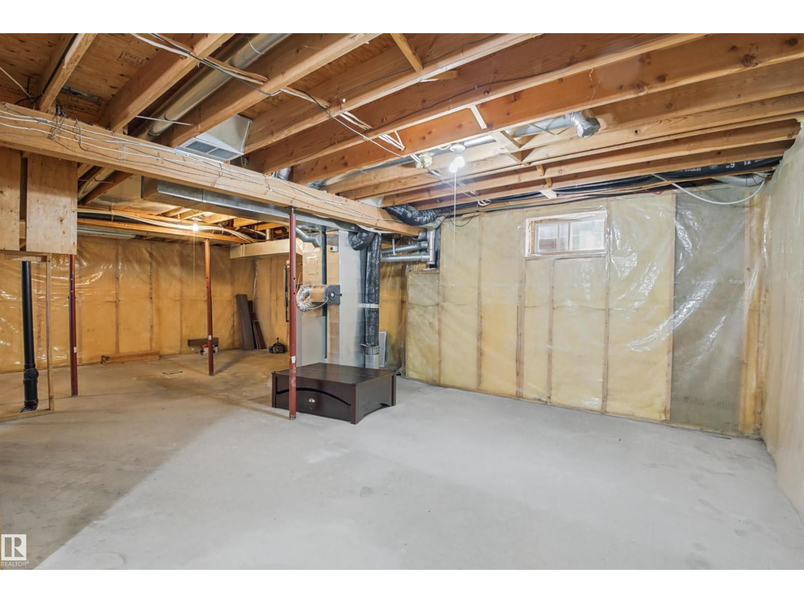 446 Ormsby Rd Nw Property Photo 31