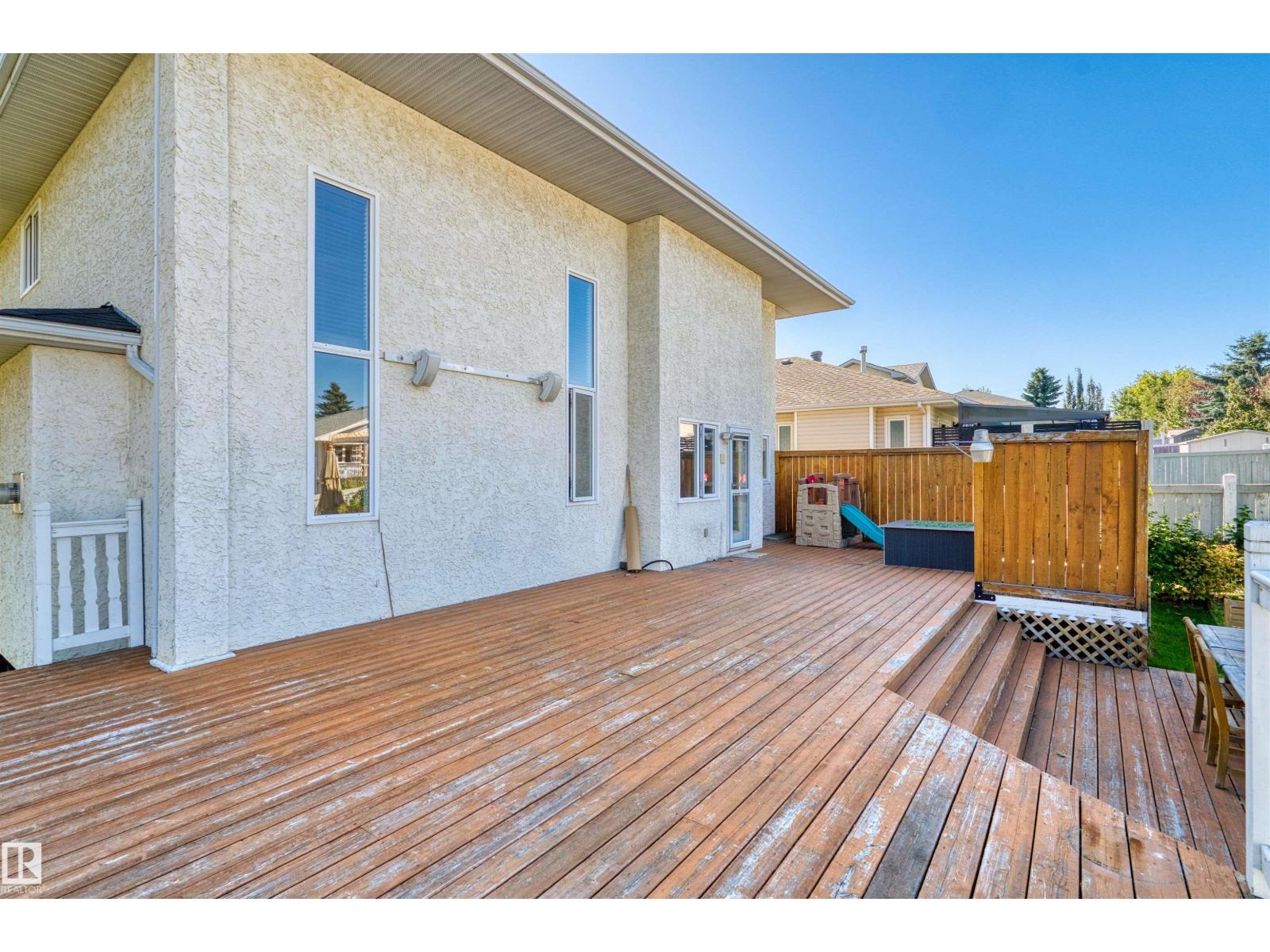 446 Ormsby Rd Nw Property Photo 34
