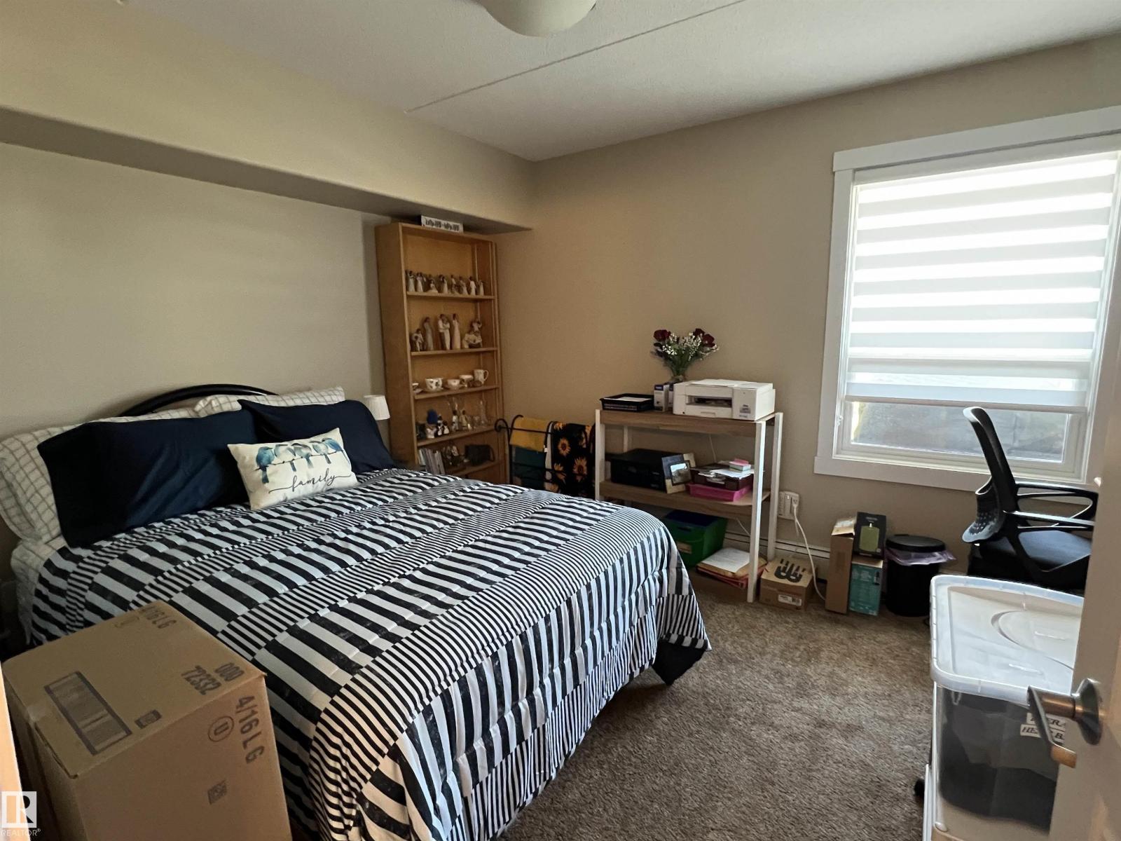 #307 4002 47 St. Property Photo 20