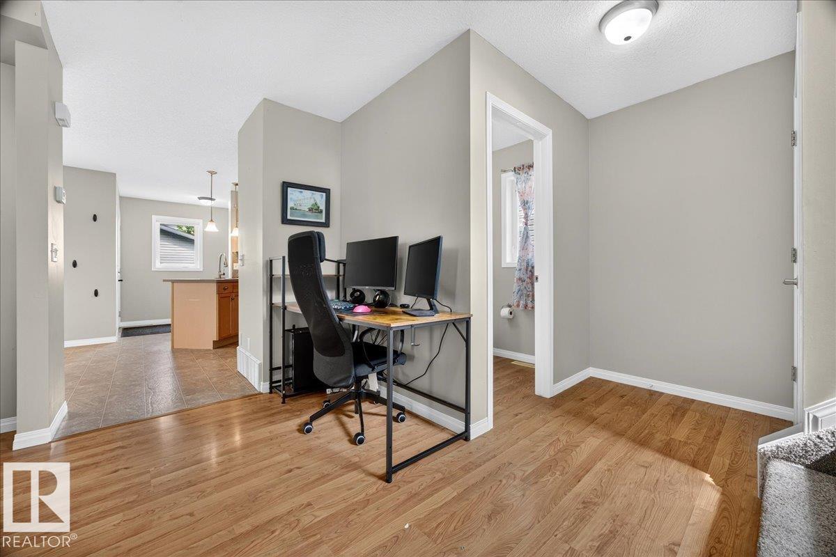 887 Oakland Bv Property Photo 6