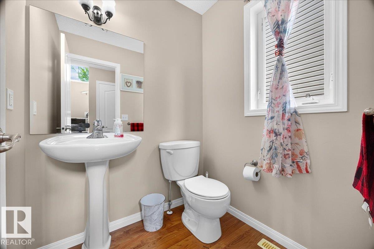 887 Oakland Bv Property Photo 7