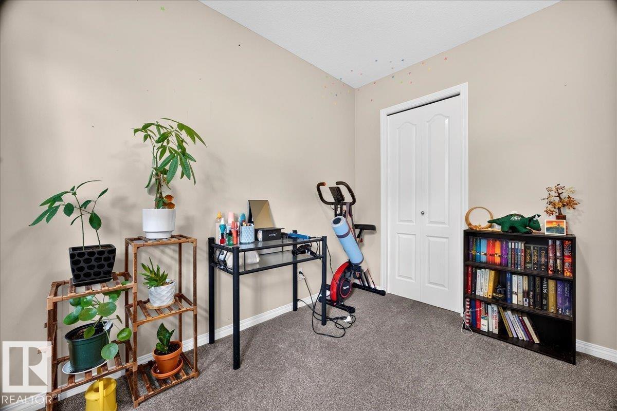 887 Oakland Bv Property Photo 21