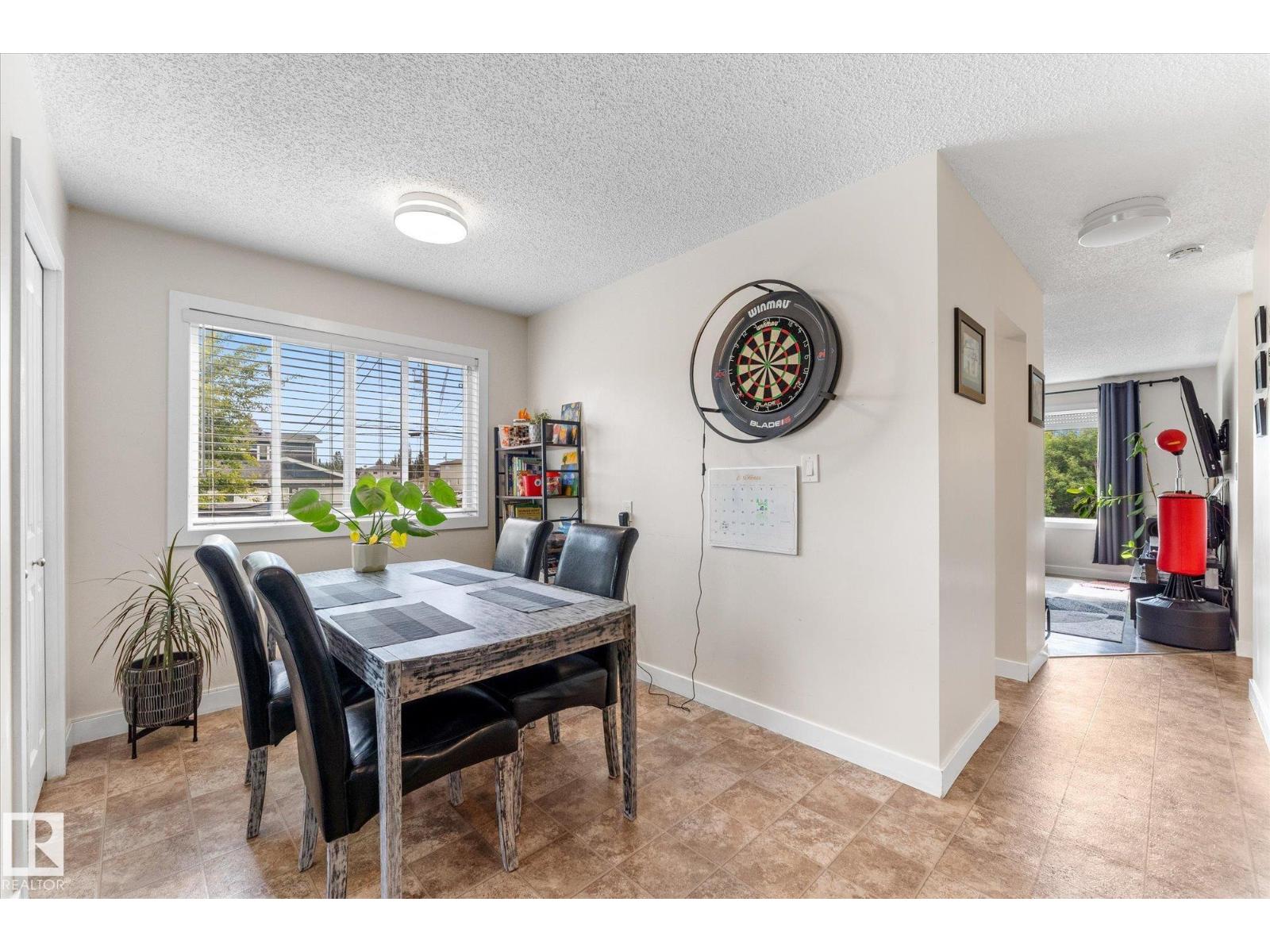 16012 98 Av Nw Property Photo 12