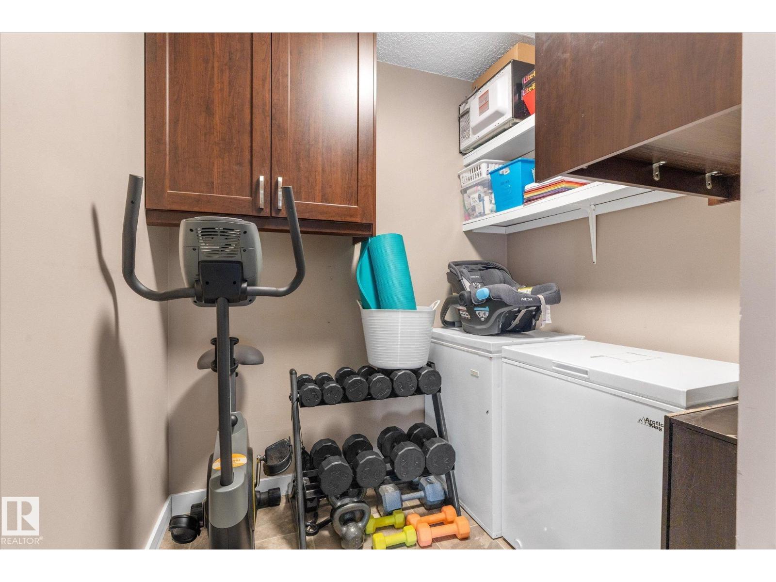 16012 98 Av Nw Property Photo 48