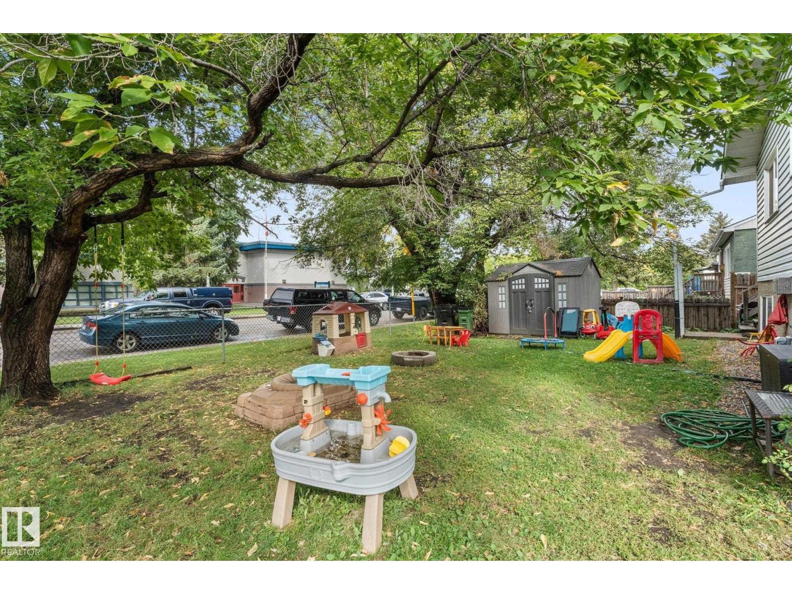 16012 98 Av Nw Property Photo 58