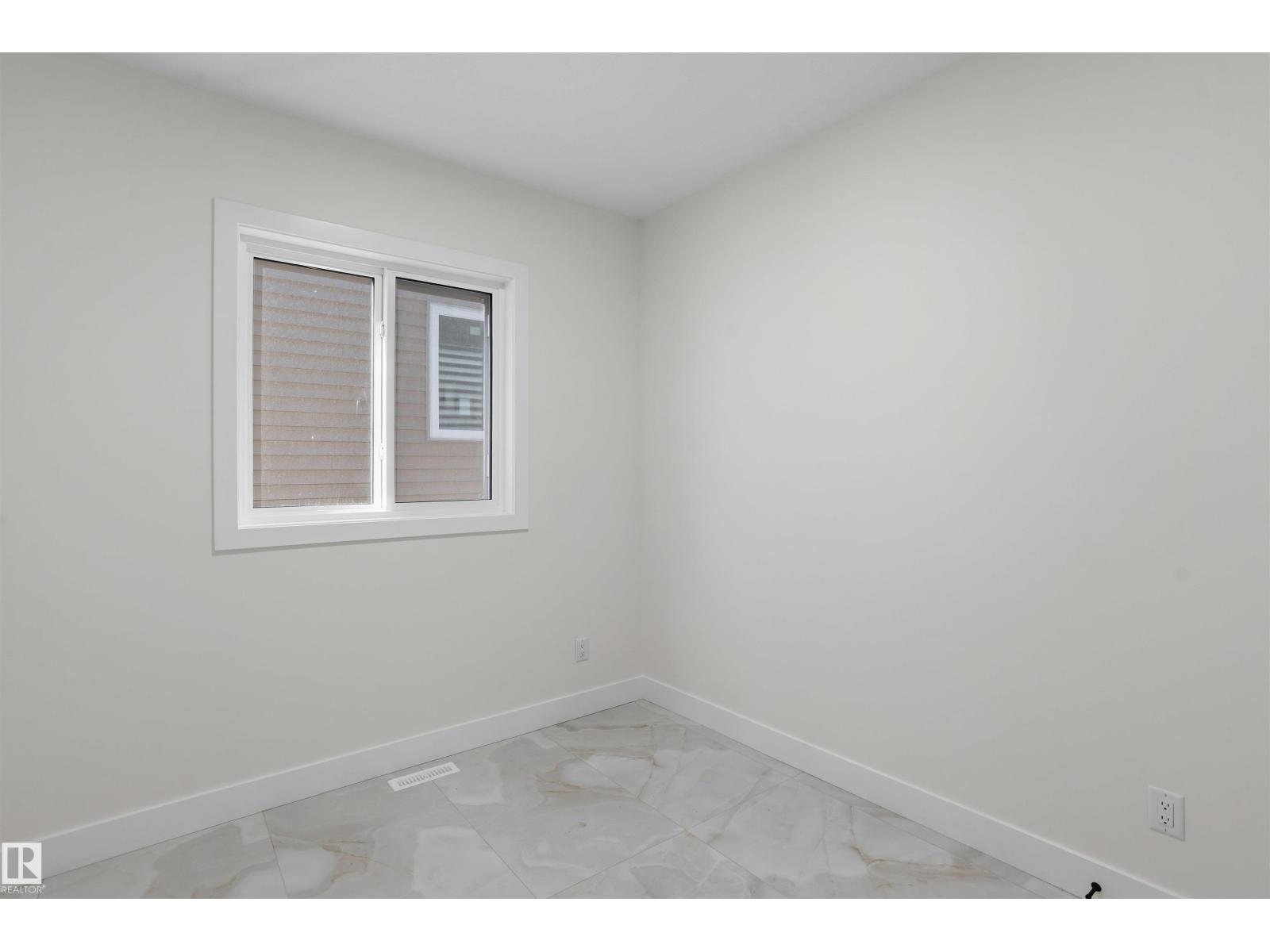 2310 6a Av Sw Property Photo 6