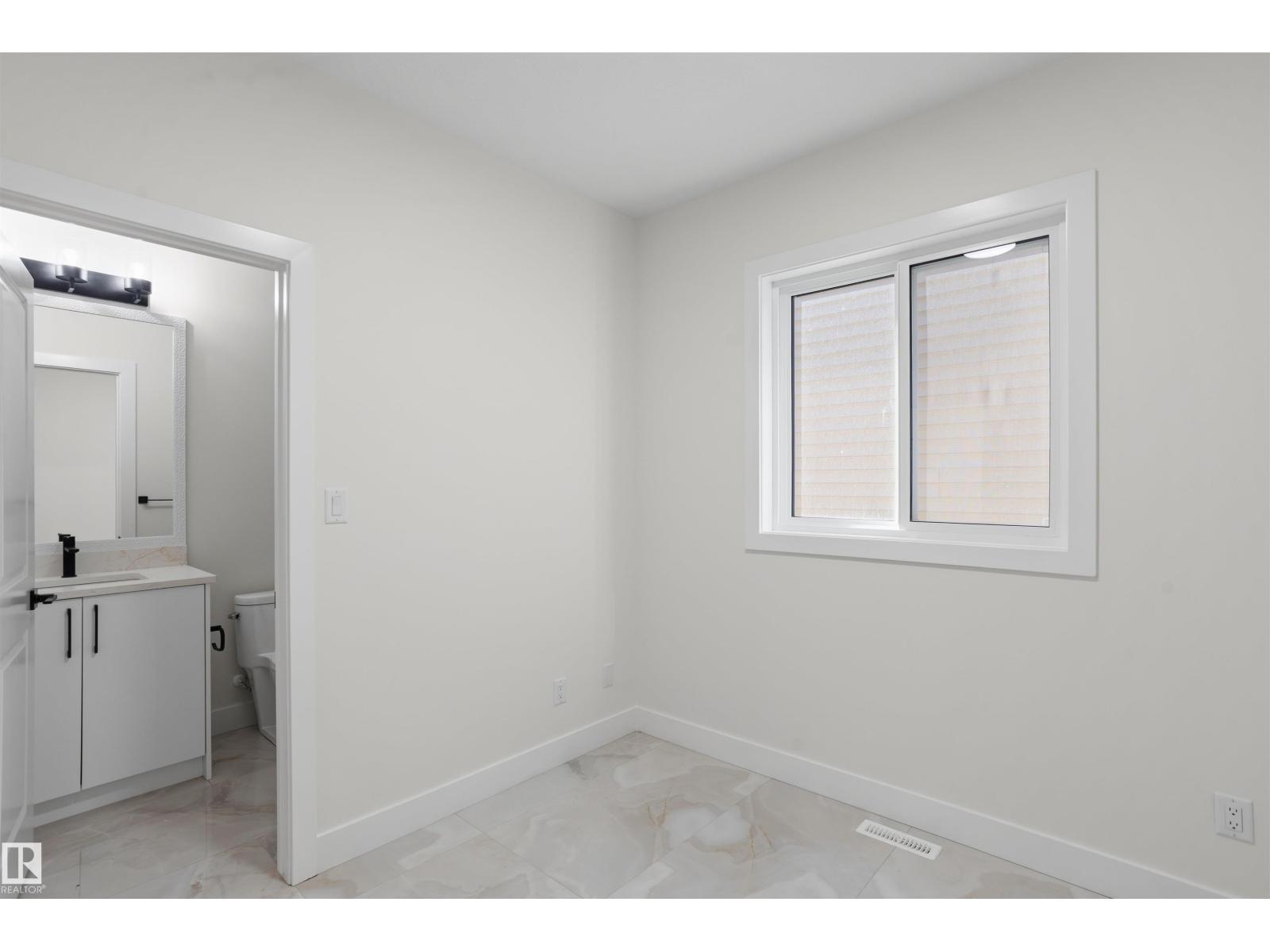 2310 6a Av Sw Property Photo 7