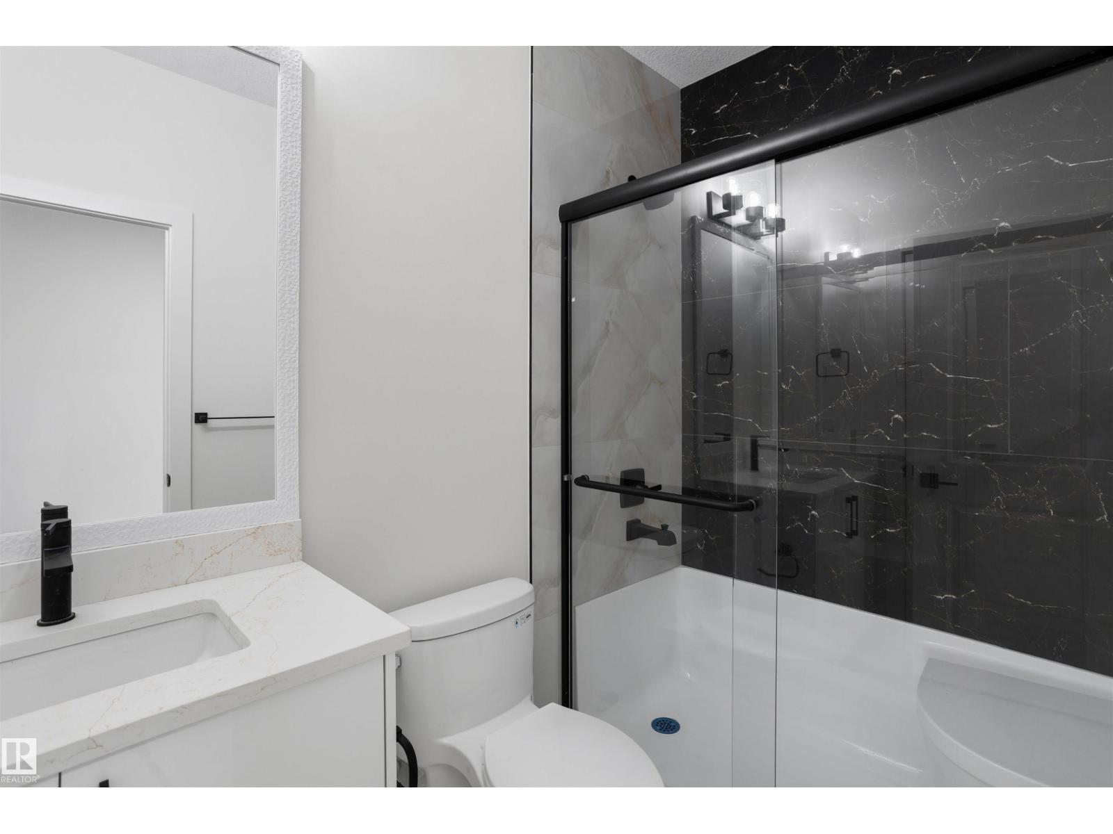 2310 6a Av Sw Property Photo 8