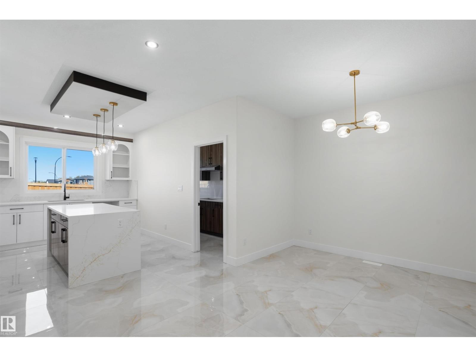 2310 6a Av Sw Property Photo 14