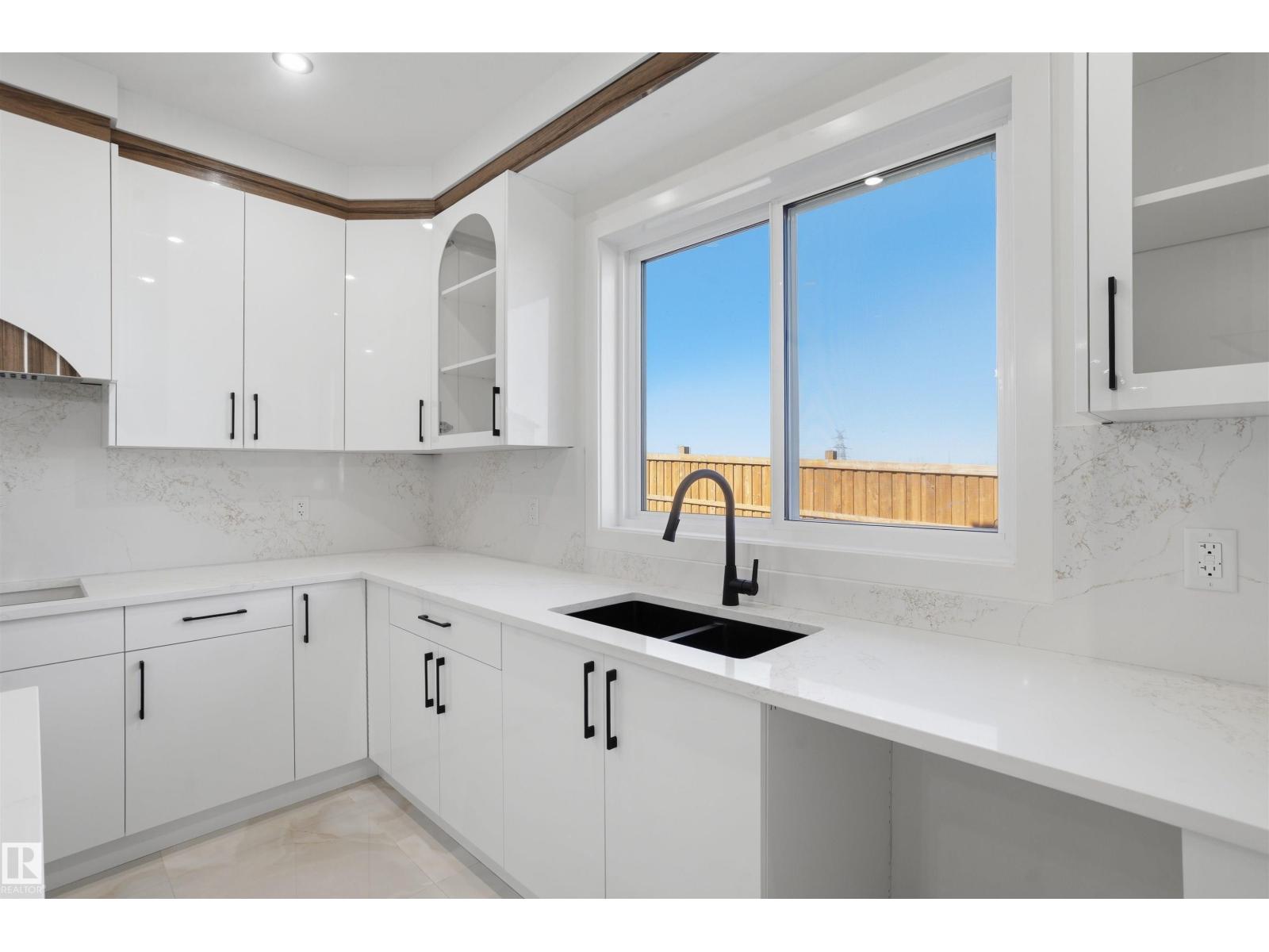 2310 6a Av Sw Property Photo 17