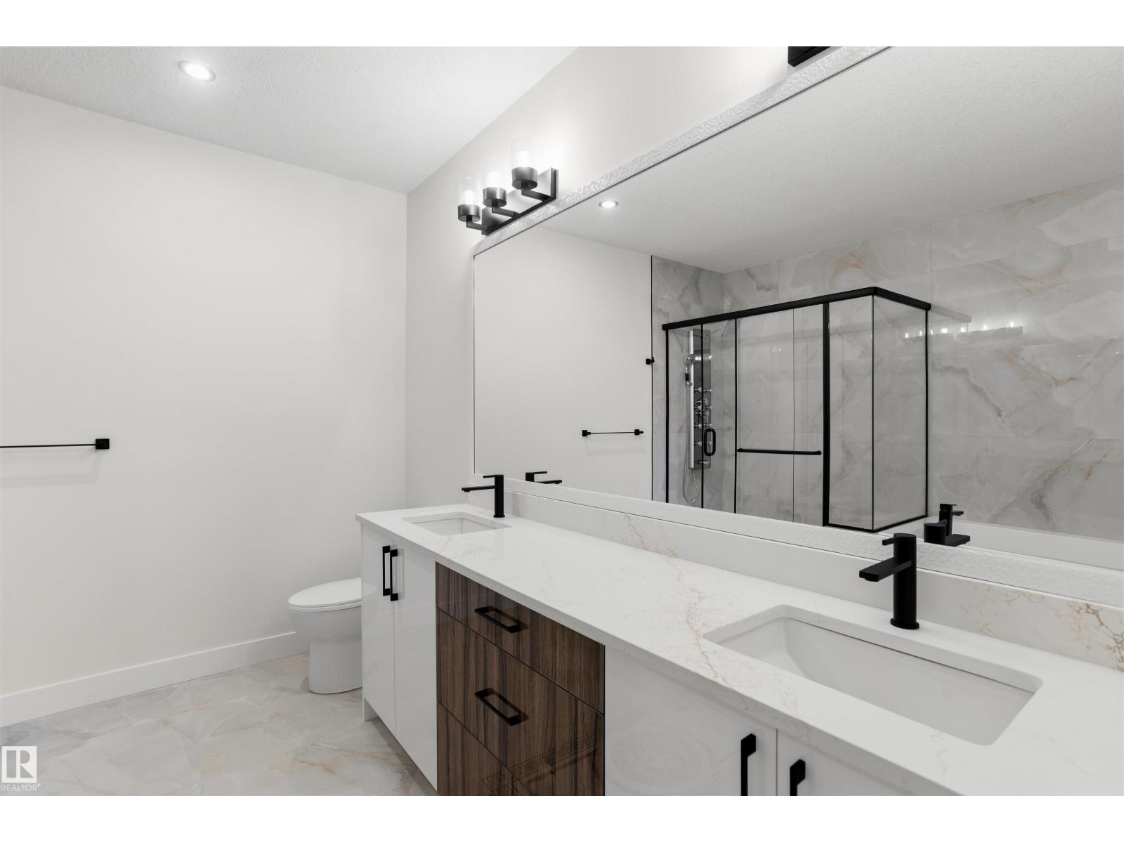 2310 6a Av Sw Property Photo 34