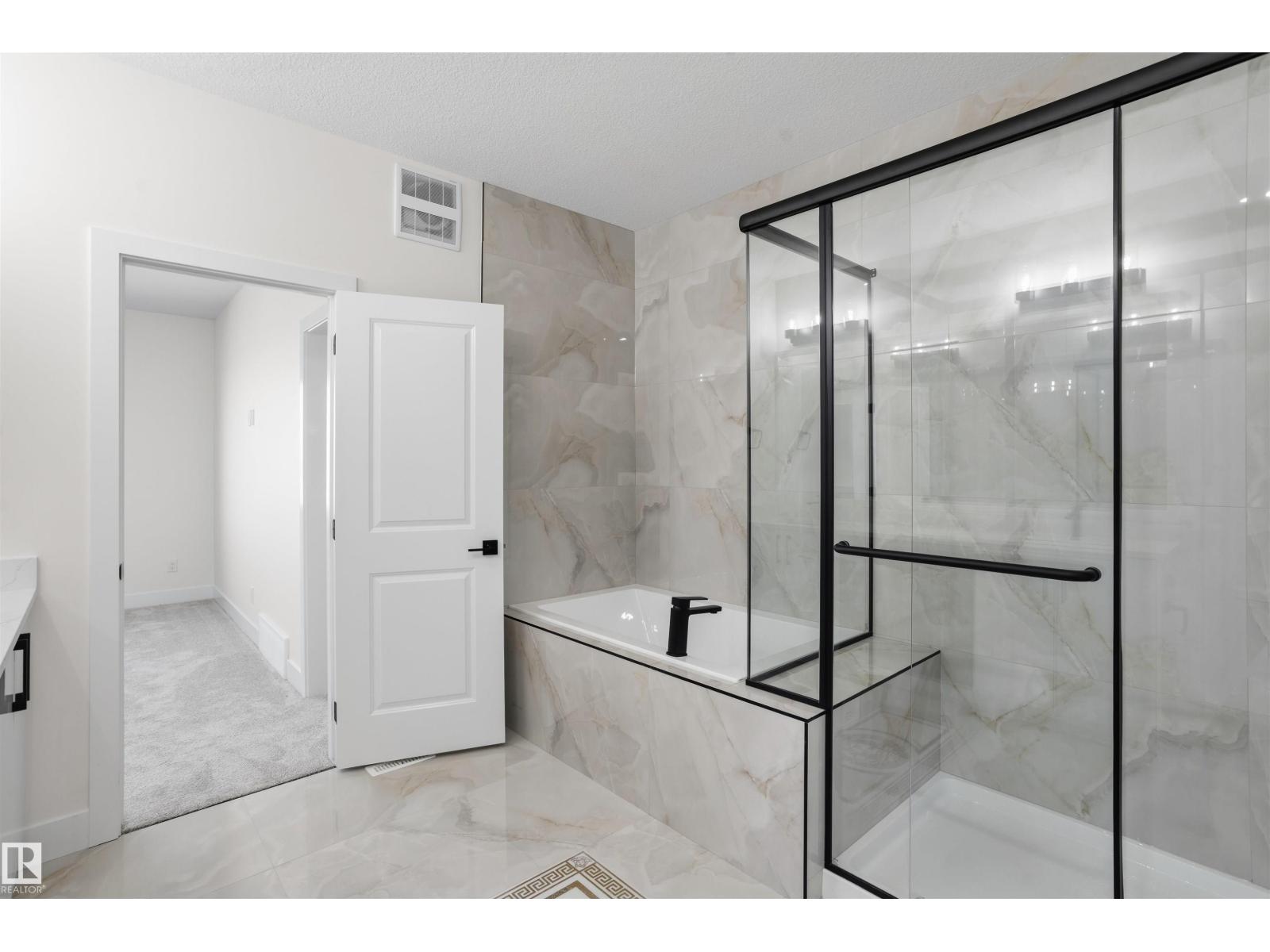2310 6a Av Sw Property Photo 37